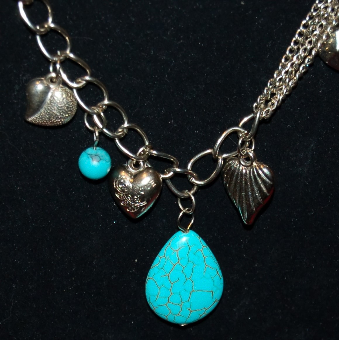 VINTAGE JEWELRY Necklace Stainless Steel Chain Love Hearts