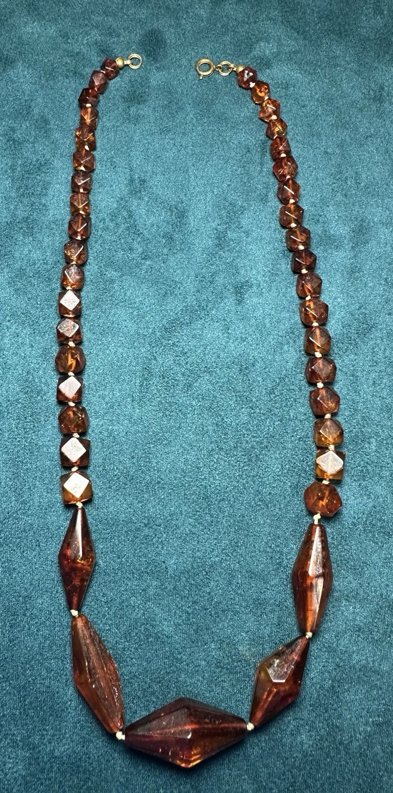 Amber Vintage Necklace 21 Grams