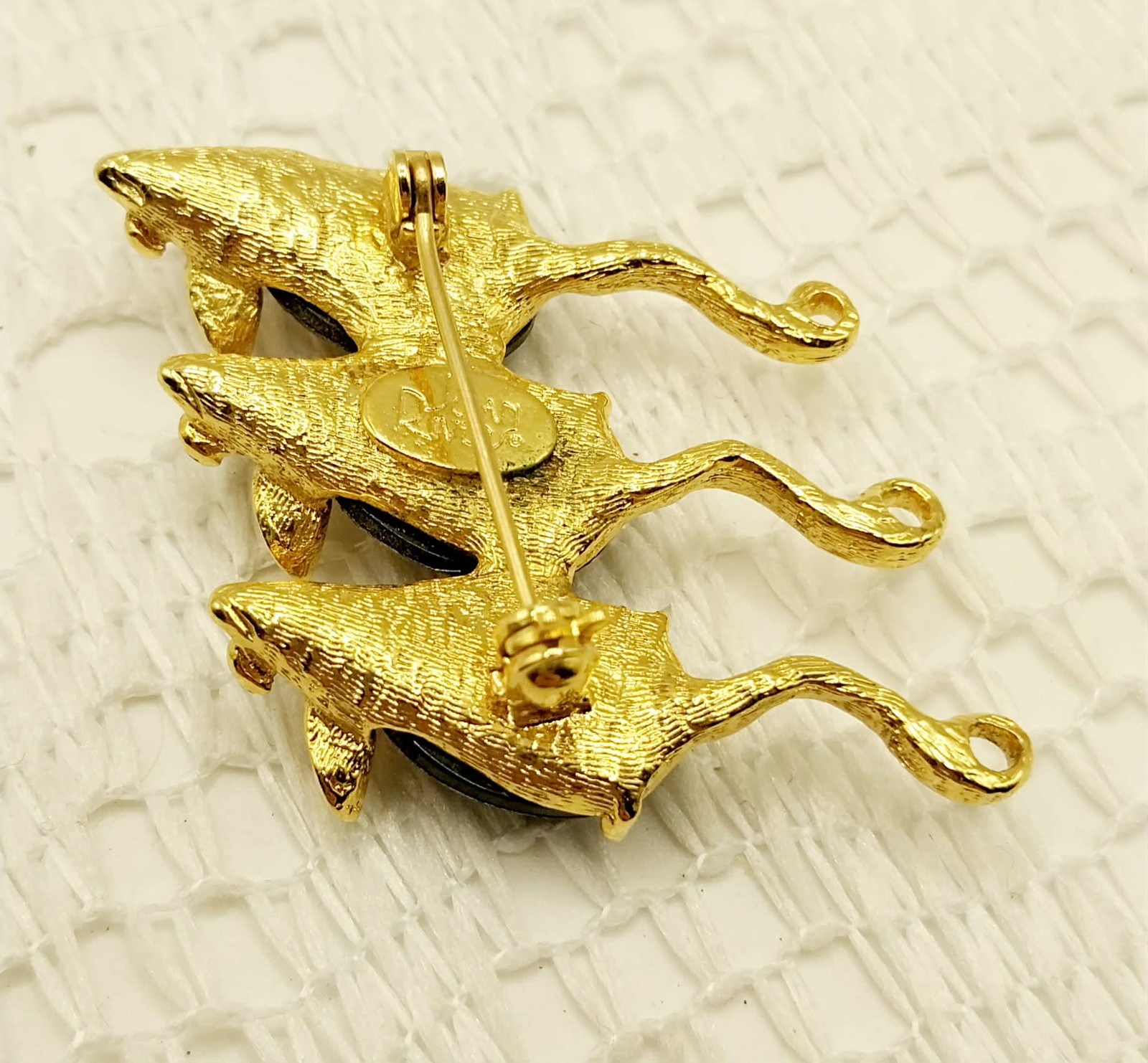 Vintage Joan Rivers “Three Blind Mice” Mouse Figure Gold Tone Black Pin Brooch