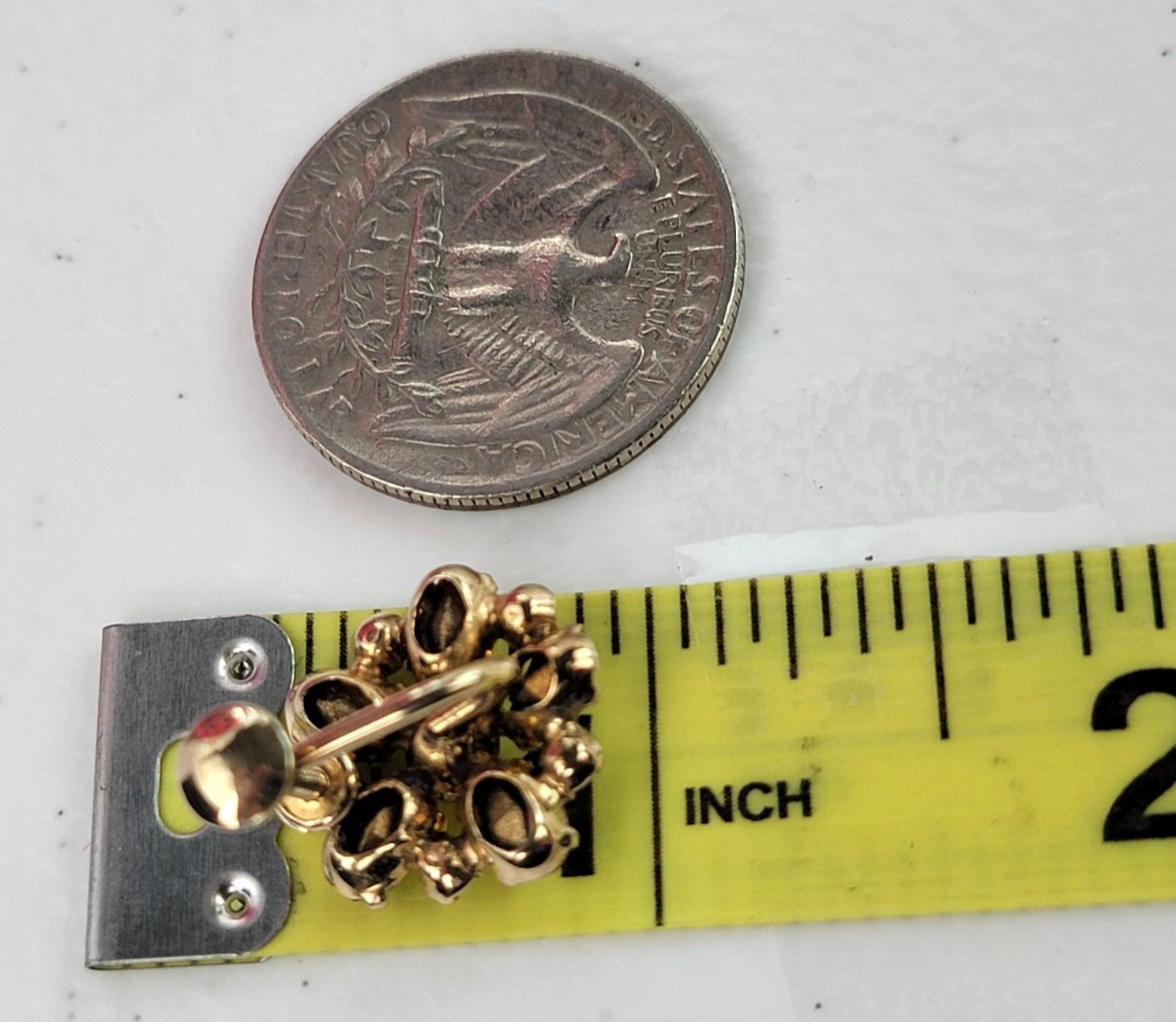 Vintage Rhinestone Flower Screw Back Stud Earrings Gold Plated 15mm Phyllis