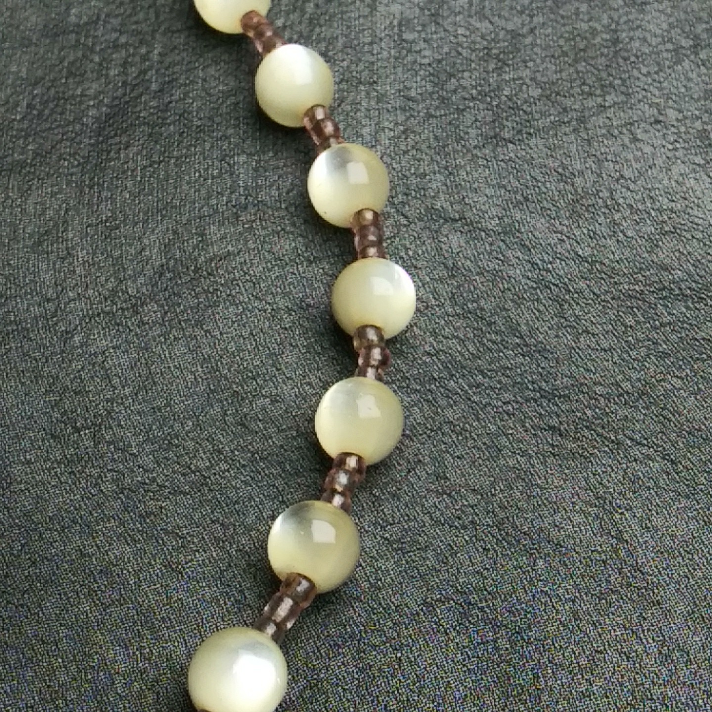 Moonglow Lucite & Glass Bead Choker Necklace 14″ Handmade Vintage Beads