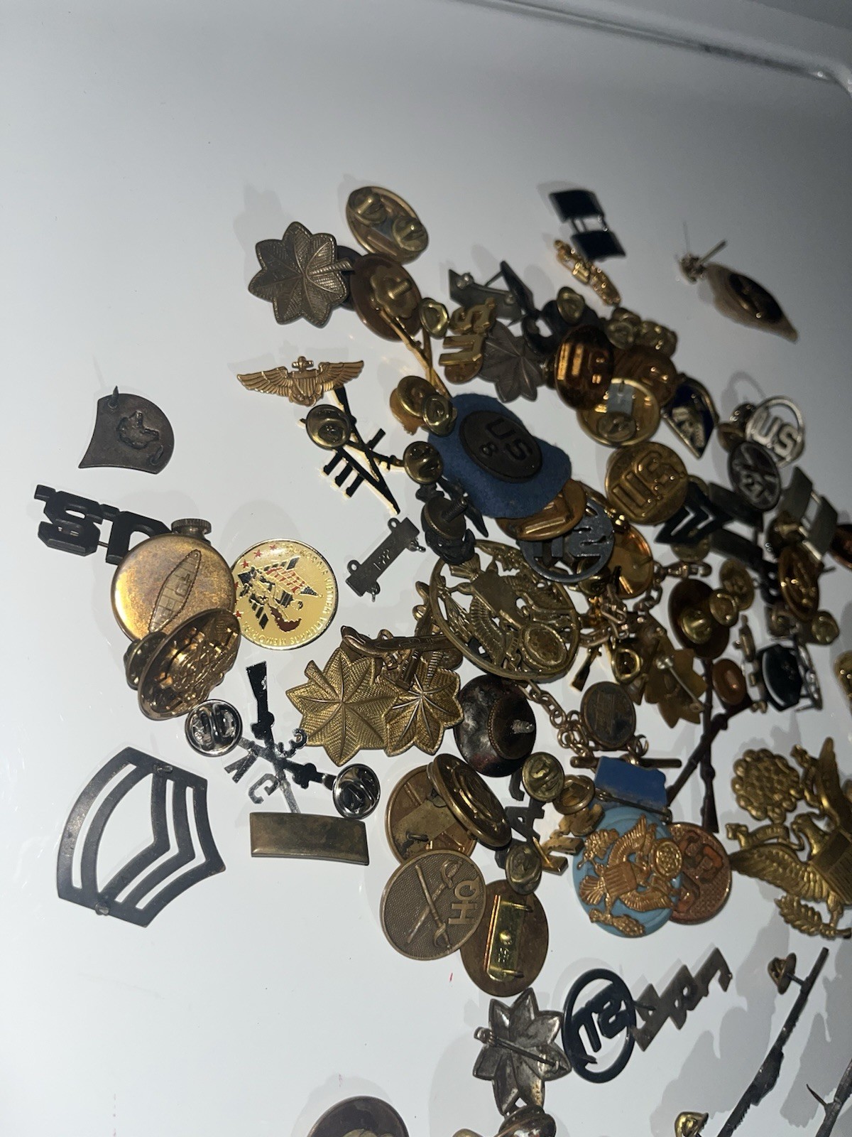 U.S. Army Pins WW2 Lot Army Navy Marines