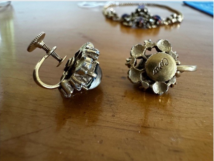 Vintage 1940’s Coro necklace earring Set, Dragons breath, rare find vintage