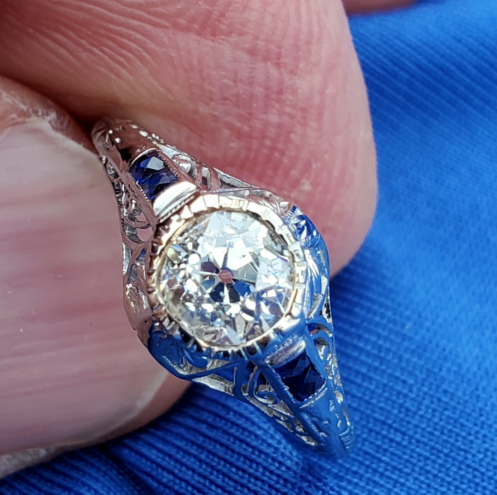 Original EARTH MINED DIAMOND Sapphire Deco Engagement Ring PLATINUM Solitaire 6