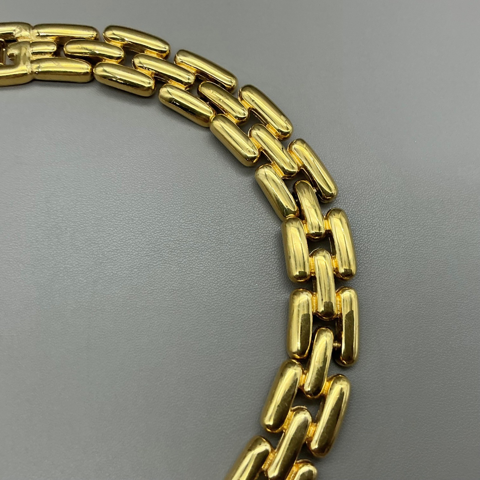 Necklace Womens Gold Tone Vintage Link Chain Chunky Bold Statement Polished 16″