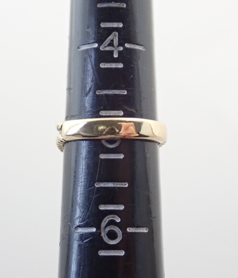 Vintage 18k HGE Signet Initial Letter “M” Pinky Band Ring Sz 5