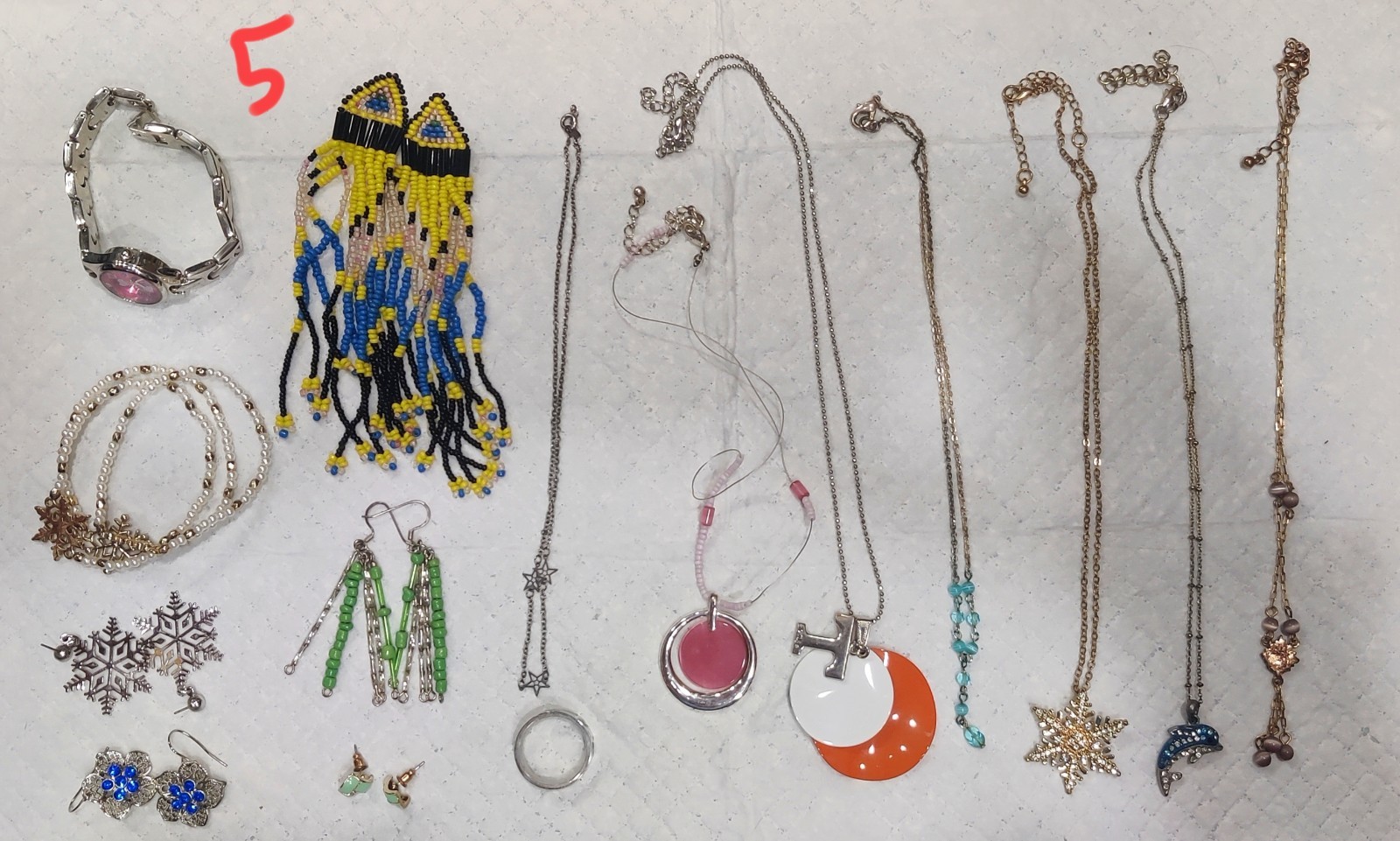 Lot Of Estate Costume Jewelry, 15 Pcs