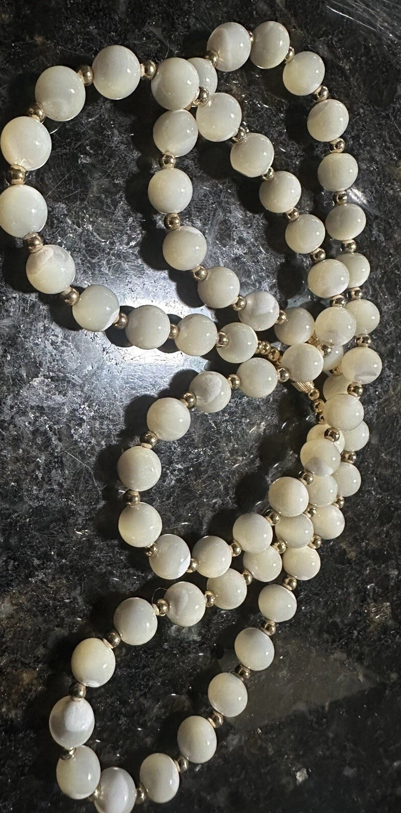 VTG Art Deco Opaline Opalite Opalescent Glass Bead Necklace 29” White