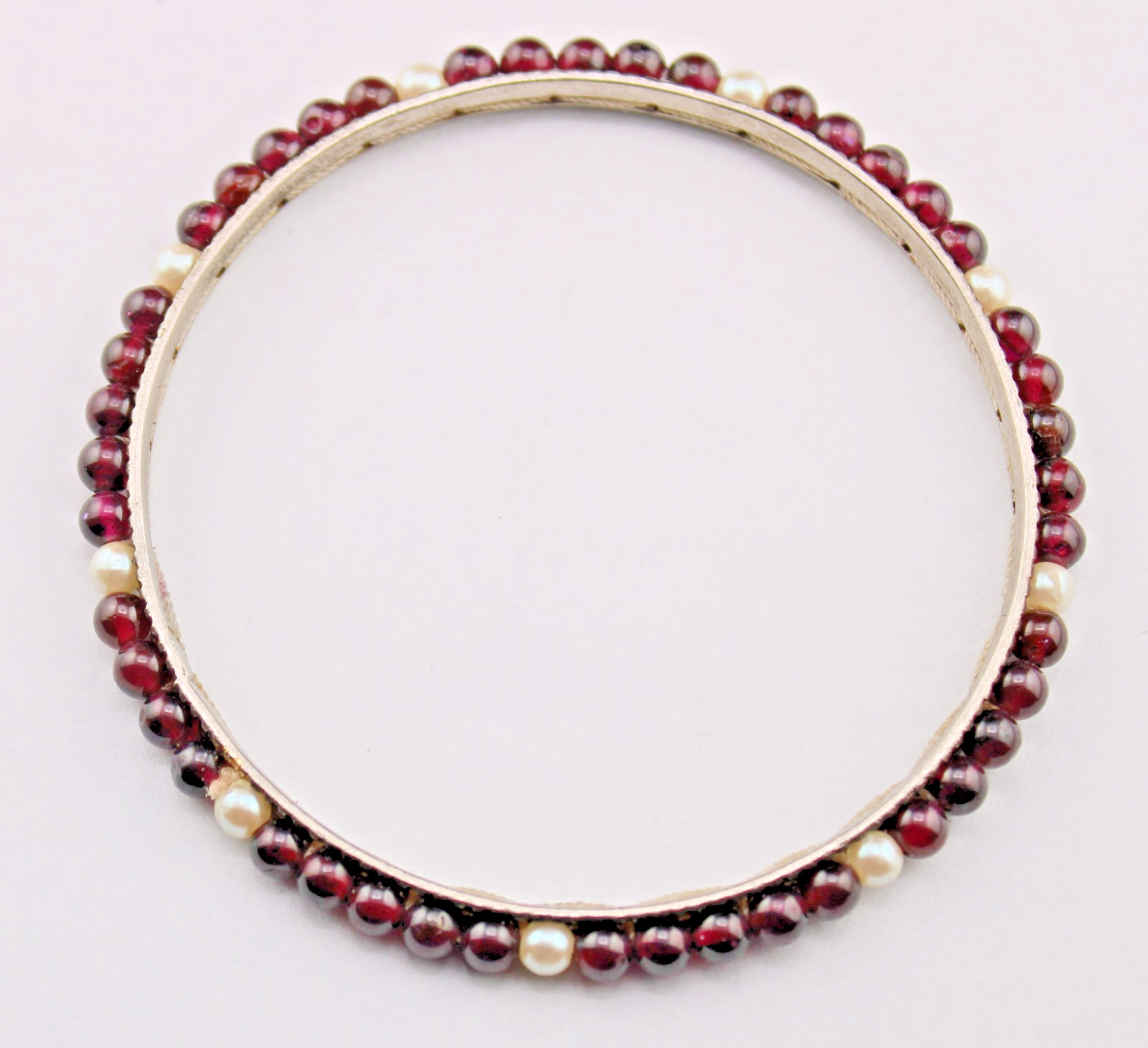Elegant Vintage Garnet 🫧Pearl Bead Bangle Bracelet 7″ Med Silver Plated