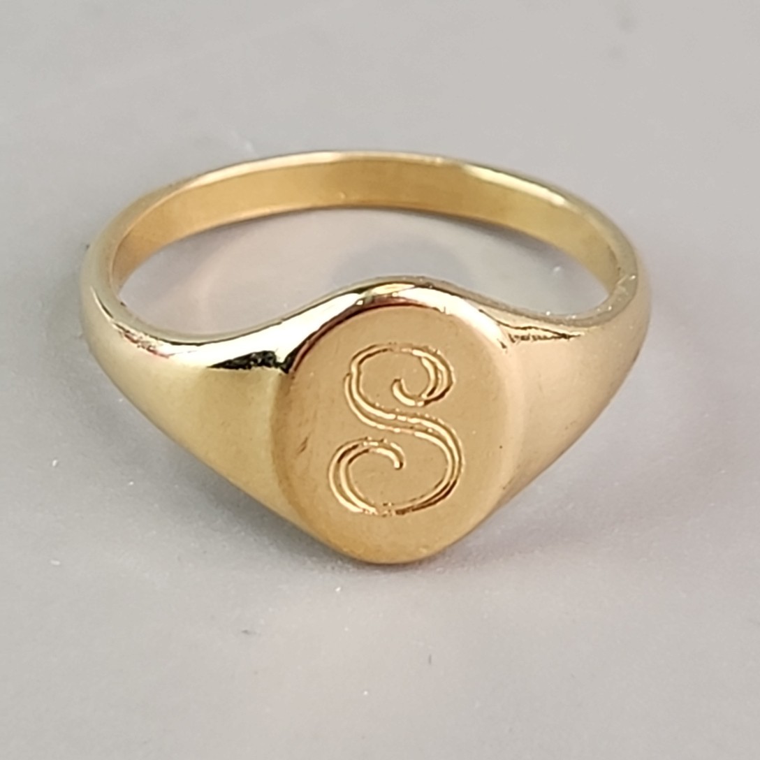 Signet Ring Etched S Monogram Gold Plated Child Pinky Small 5