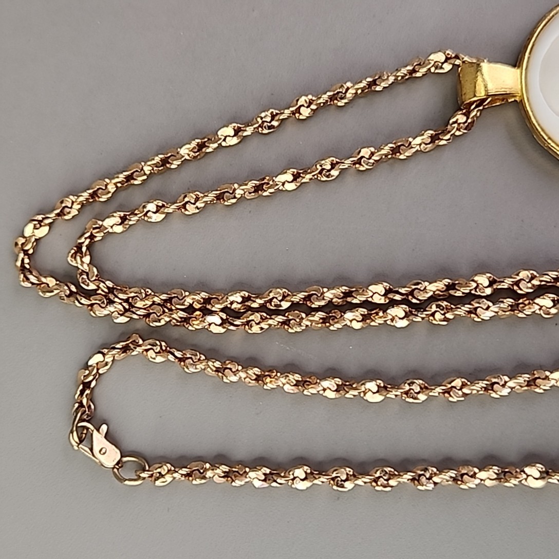 Vintage Triple Moon Face Pendant Necklace Crisscross Gold Tone Chain 22″