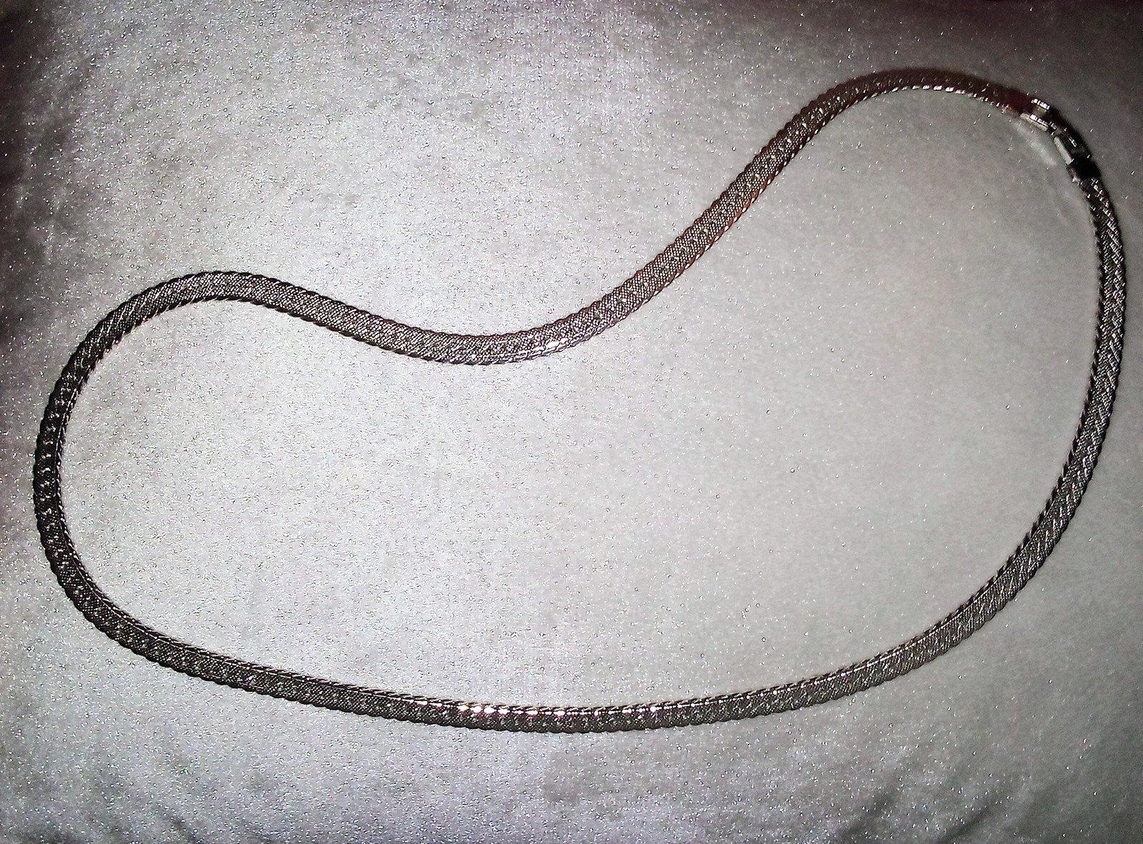 Vintage Napier Bright Silver Plated Flat Herringbone Chain Necklace 24″
