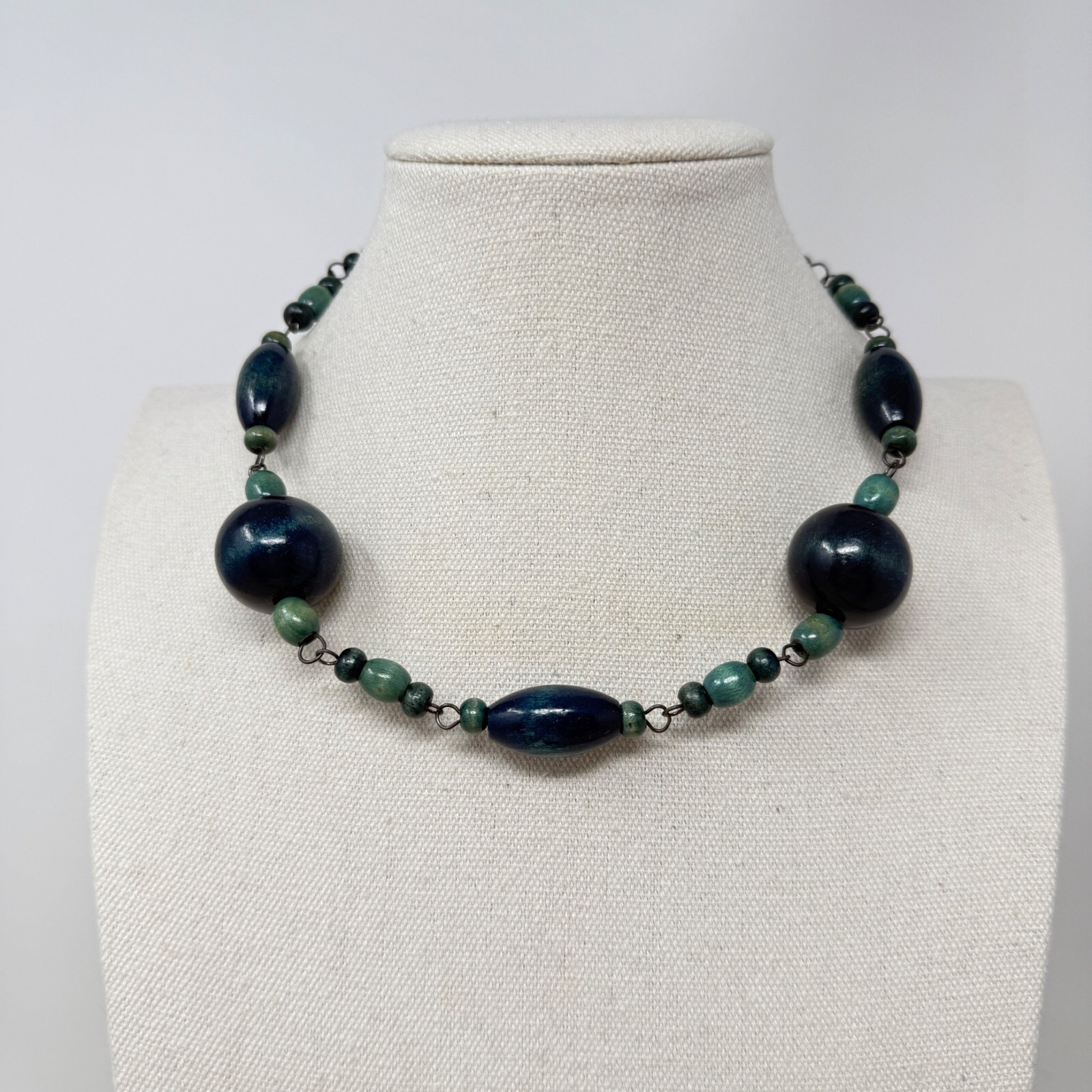 Mid-Century Wood Bead Necklace Choker Green Chunky Avant Garde Unique Vintage