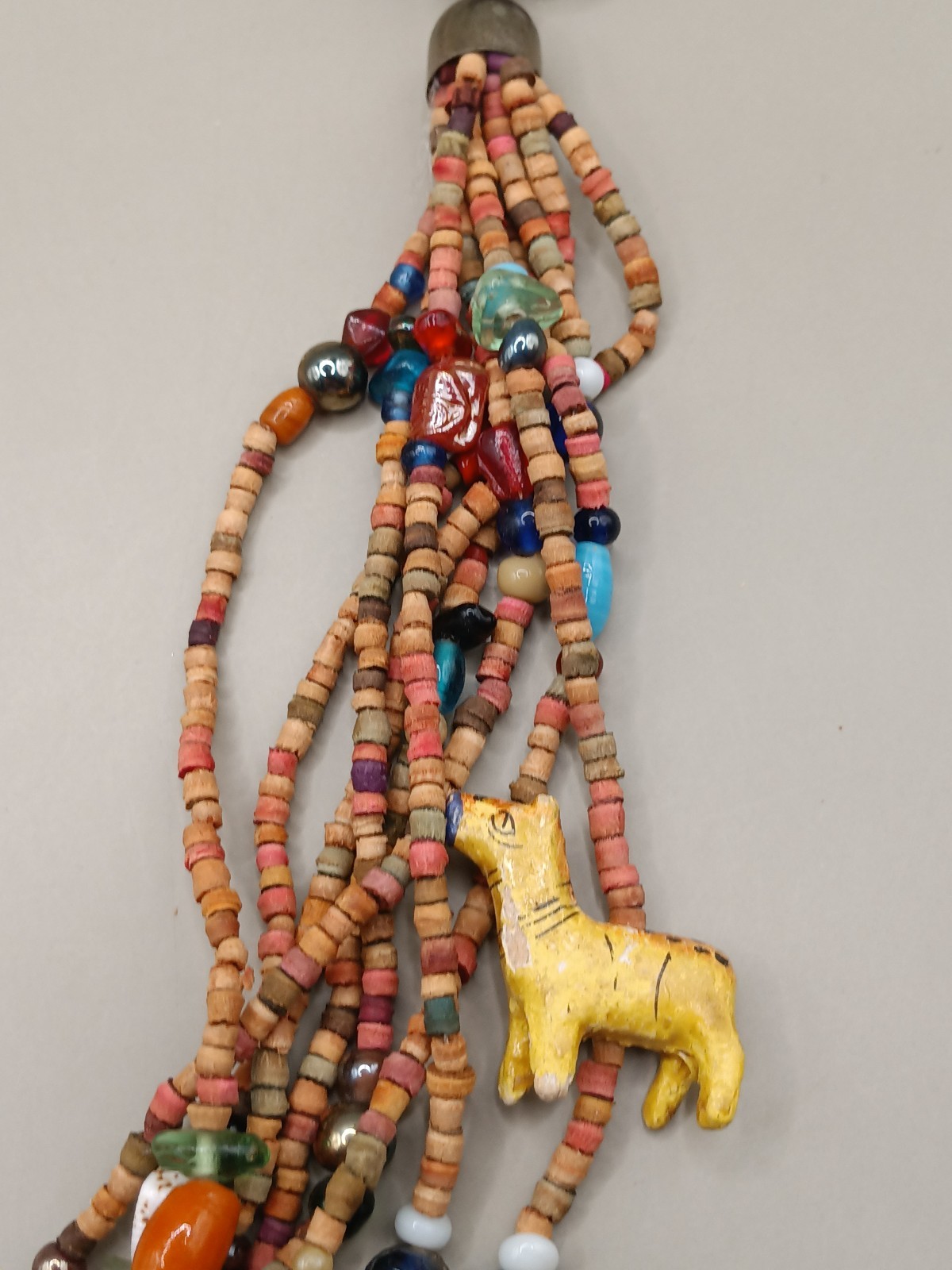 Vtg Wood Beaded Animals Necklace 31.8″