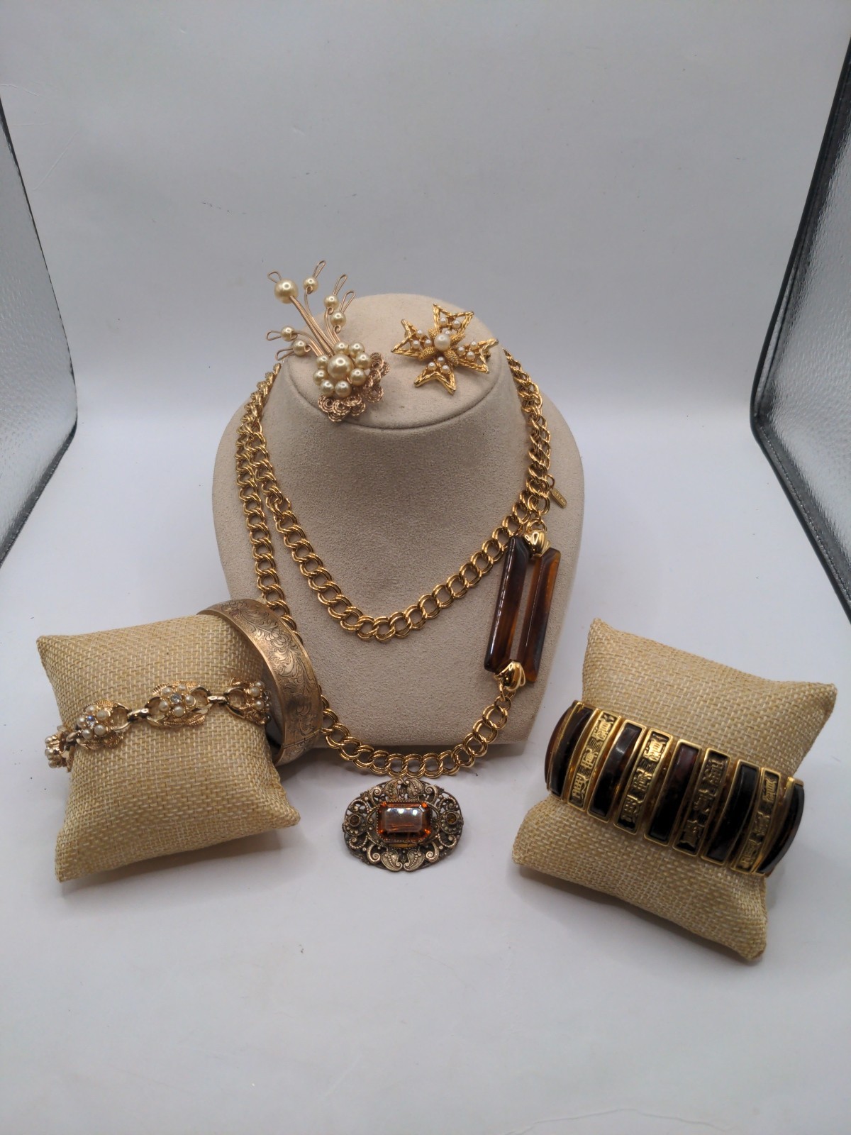 Vintage 7 Piece Jewelry Lot, Czech Glass, Kramer, Monet Lucite, Coro Gold Tone