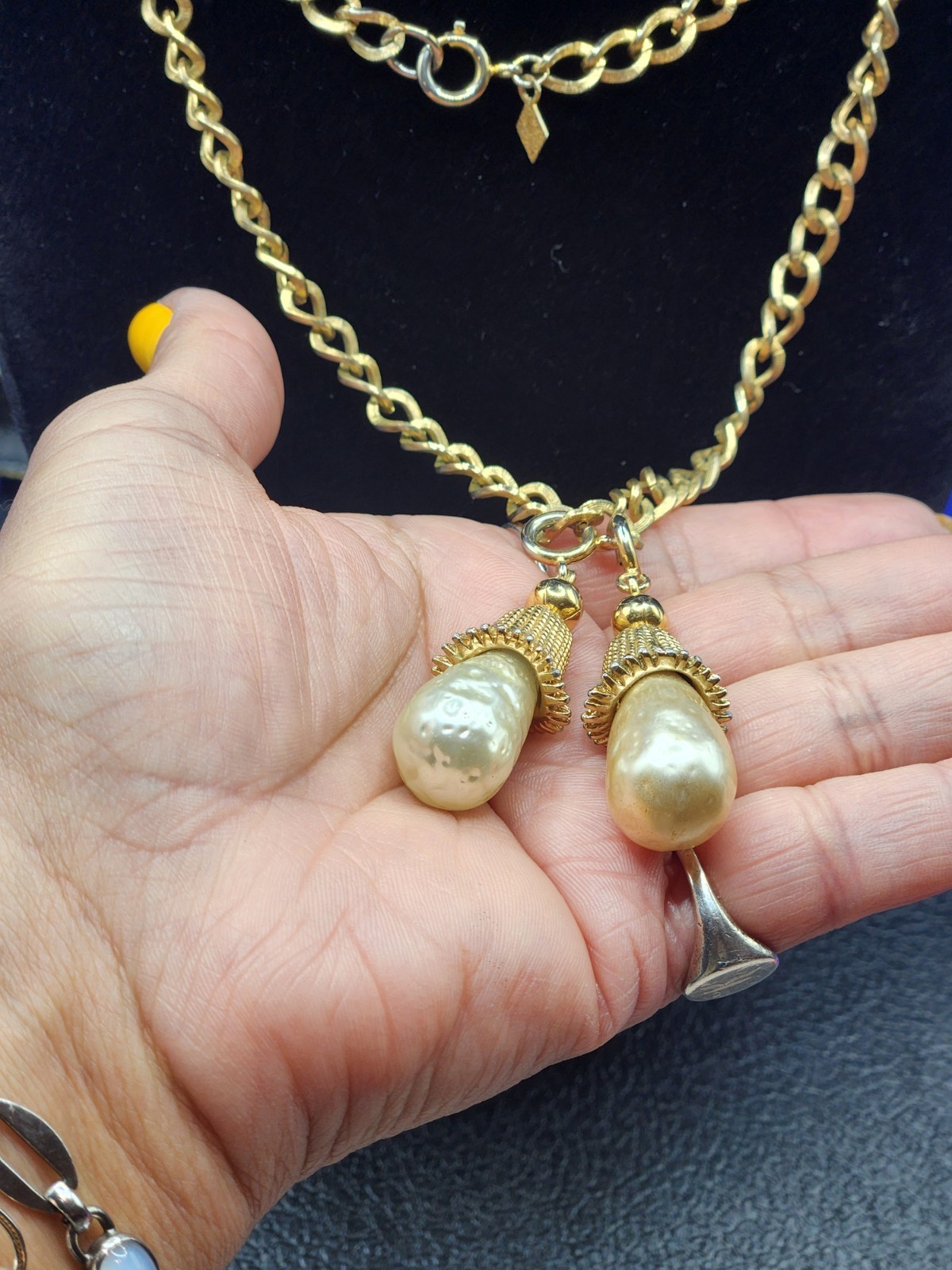 VTG Sarah Cov Parade Baroque Faux Pearls Detachable Pendants gold tone necklace