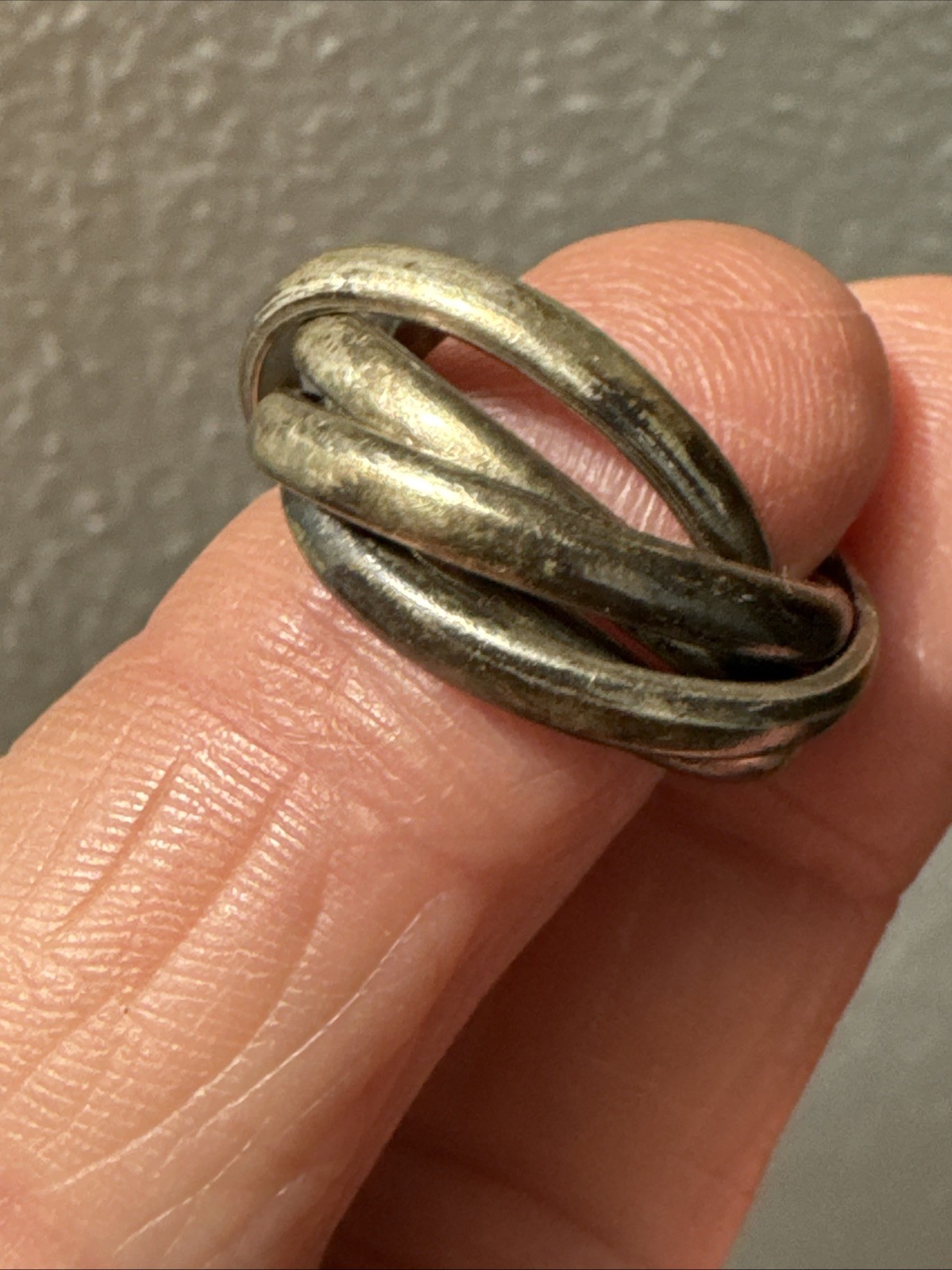 Vintage Chunky 5 Interlocking Sterling Silver Size 4.5 Band 8.6g Ring Tarnished