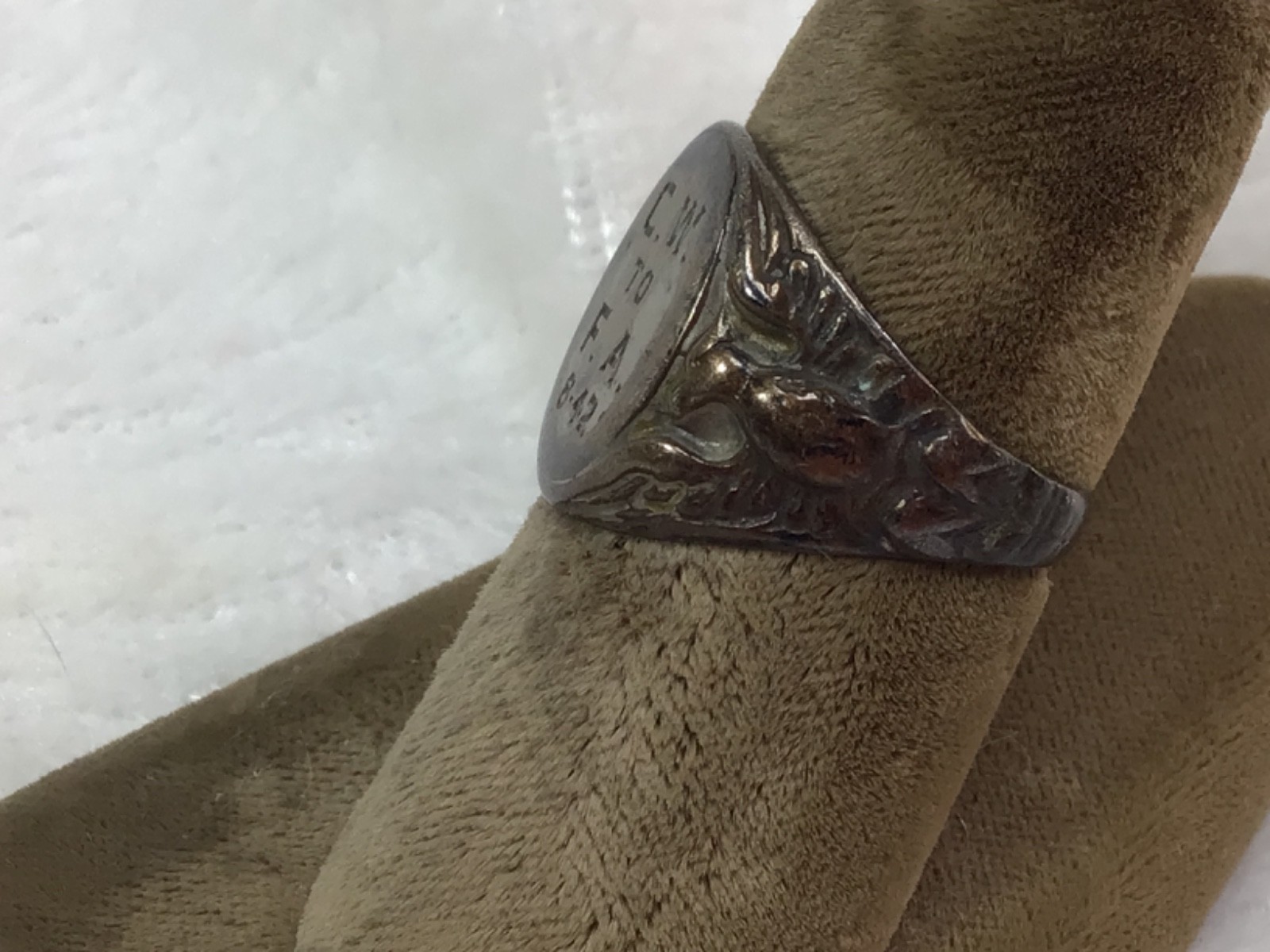 Vintage US Military Sterling Silver Ring Eagle Design Initials and dated 8 42