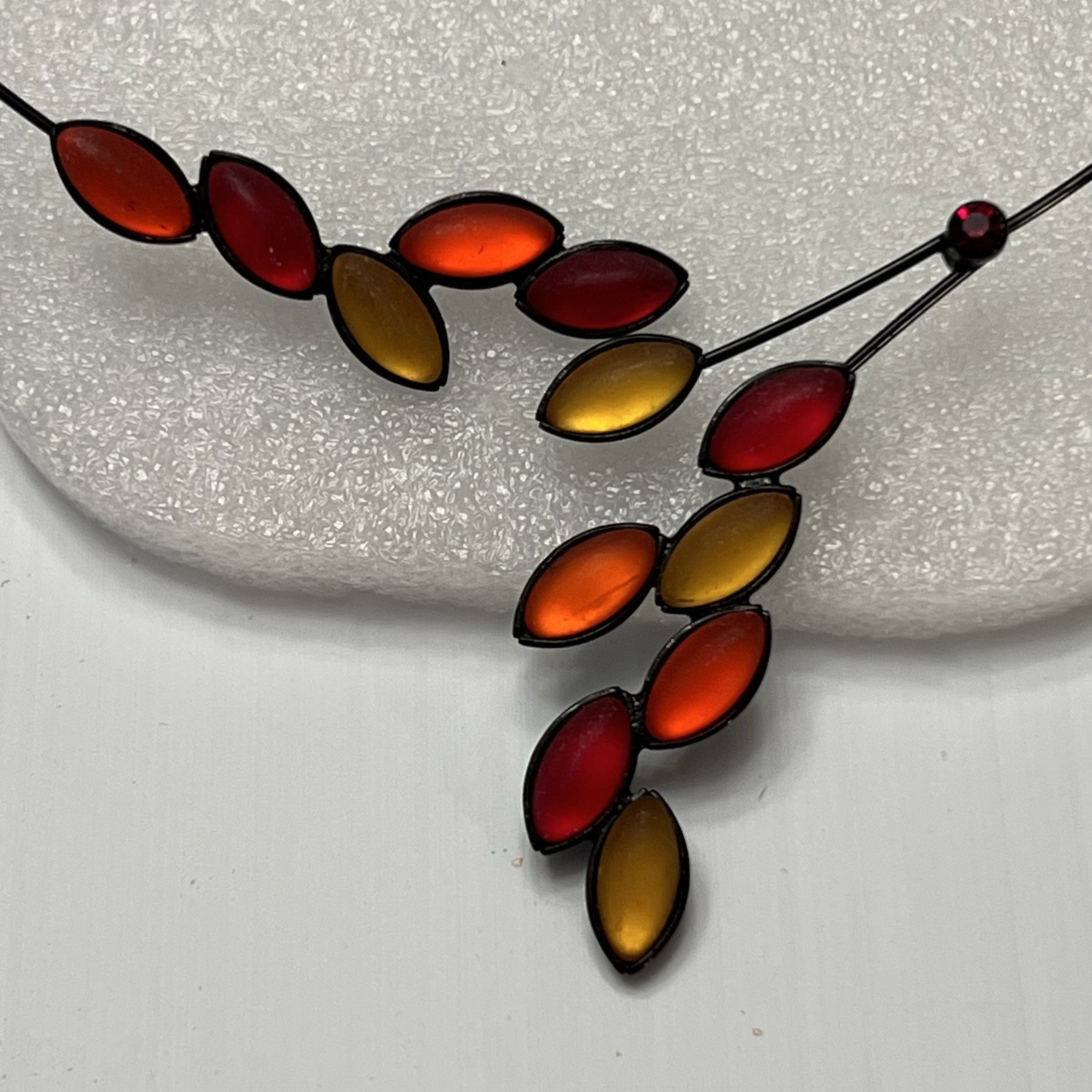 Vtg Art Set Black Shape Memory Wire Red Yellow Orange Stone Neck Choker Earring