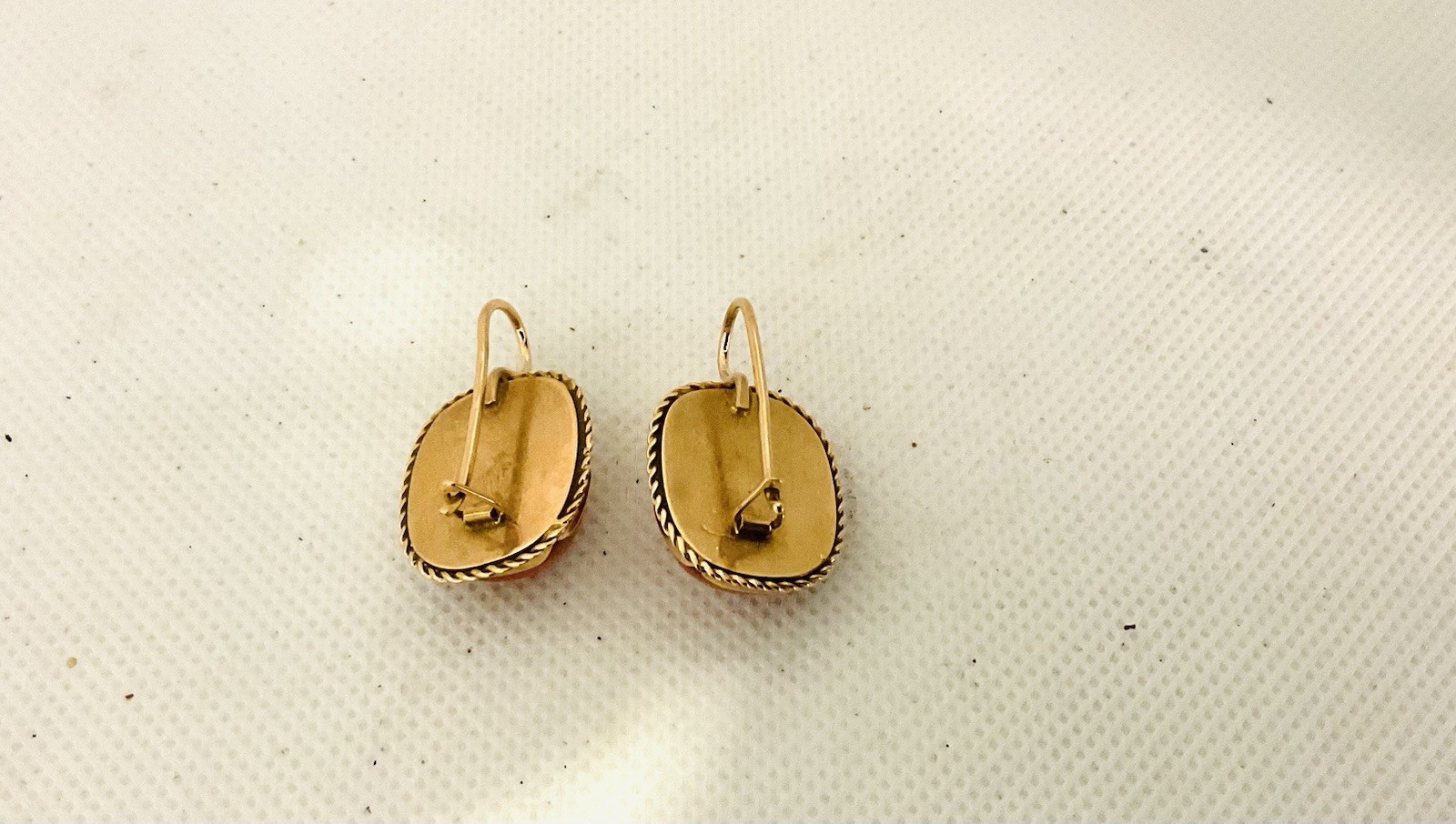 Vintage 14k Gold Natural Red Coral Cabochon Earrings