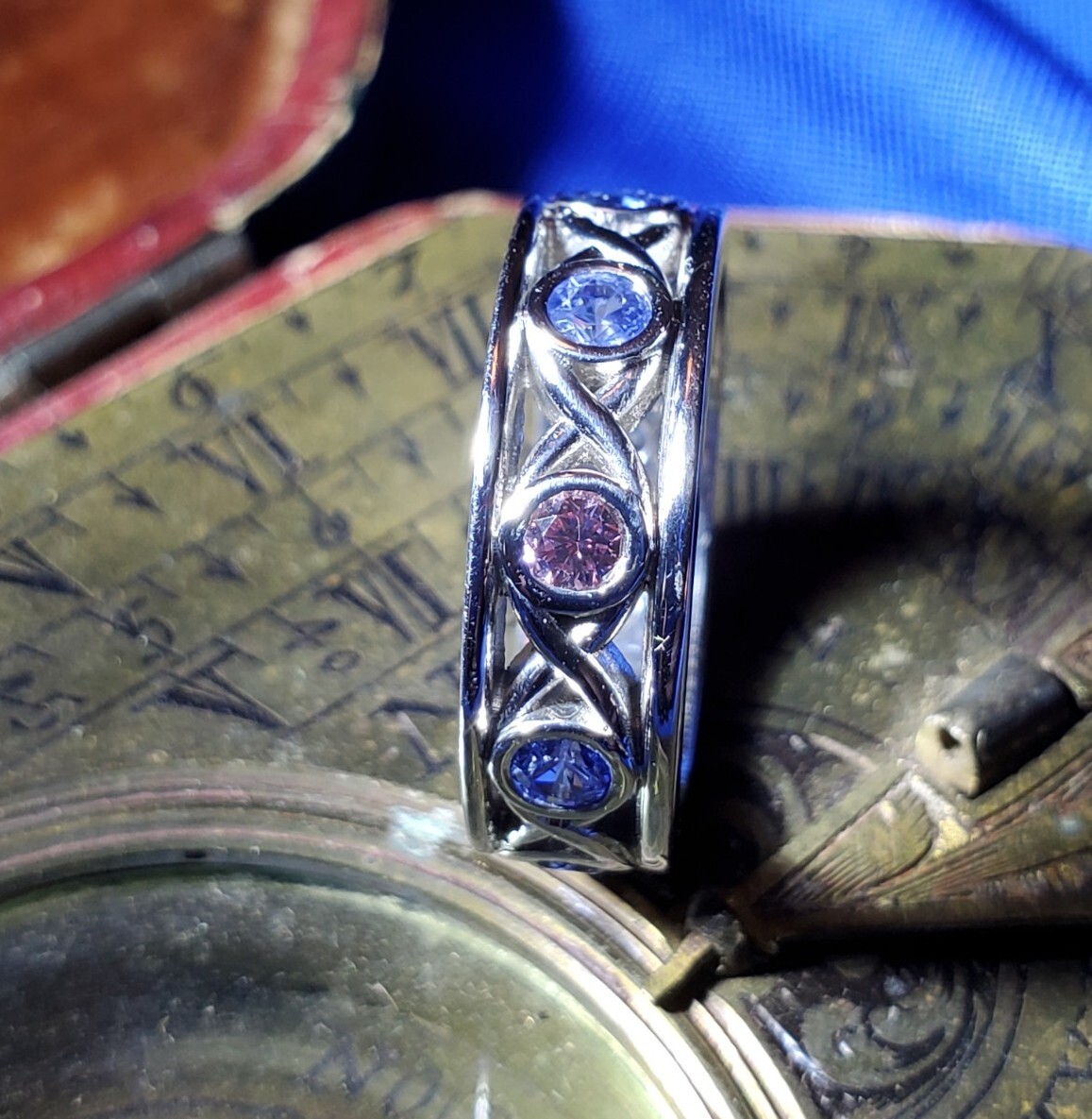 EARTH MINED NATURAL Color PINK DIAMOND Sapphire Band Deco PLATINUM Etenity Ring
