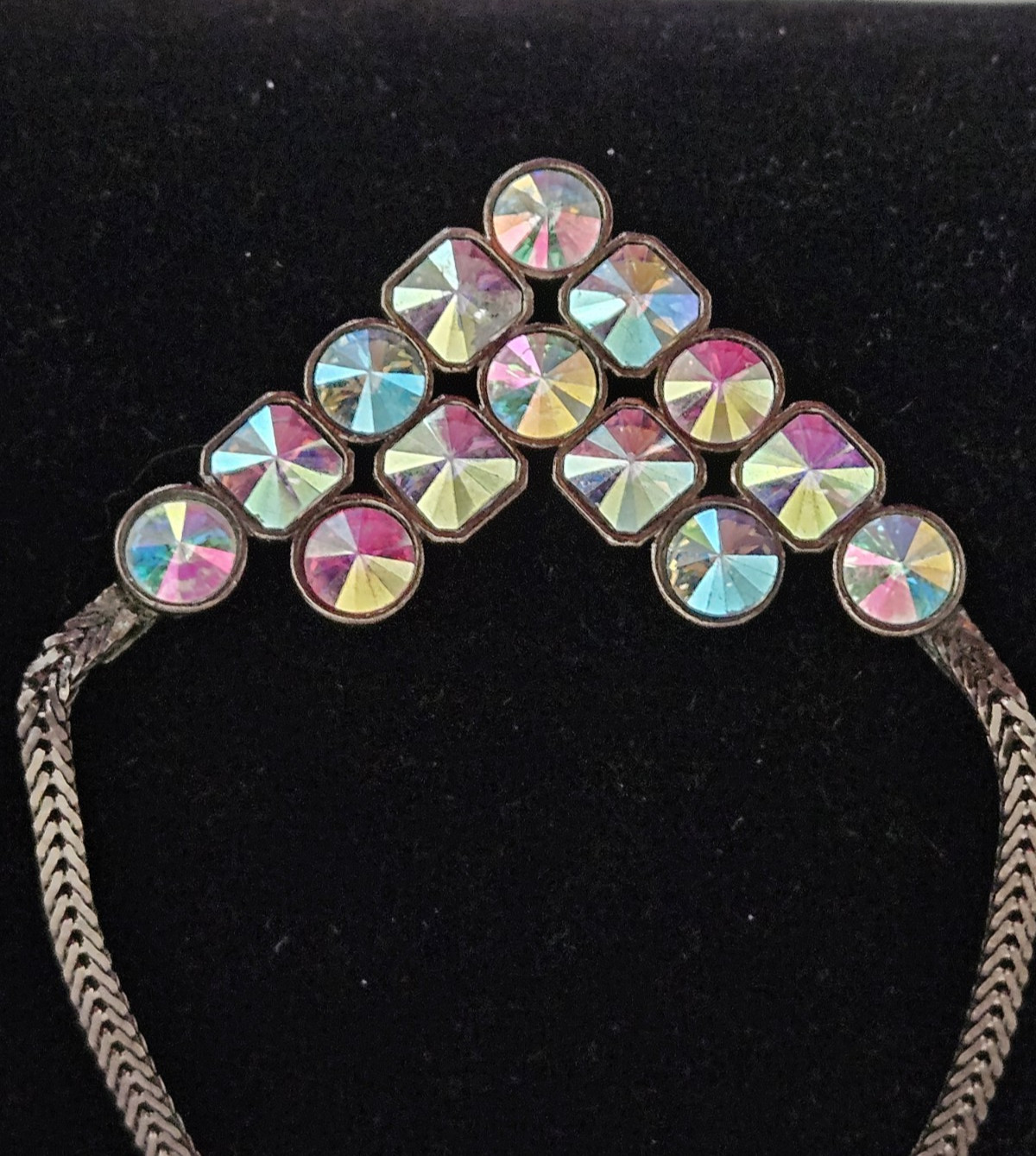 VINTAGE YSL YVES SAINT LAURENT AURORA BOREALIS V NECKLACE Great Condition!!