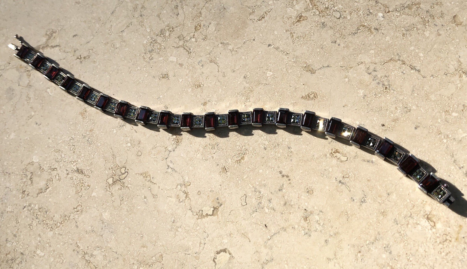 ❤️✨VINTAGE Sterling Silver EMERALD CUT GARNET & MARCASITE ESTATE Tennis Bracelet