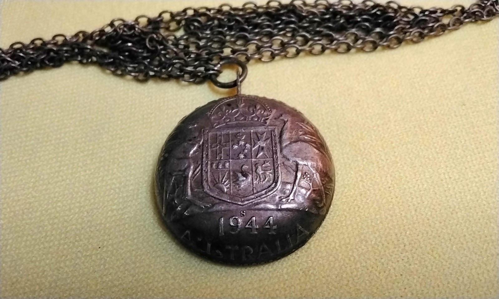 WWII Australia 1944 Florin Sterling Coin Keepsake Sweetheart Momento Pendant