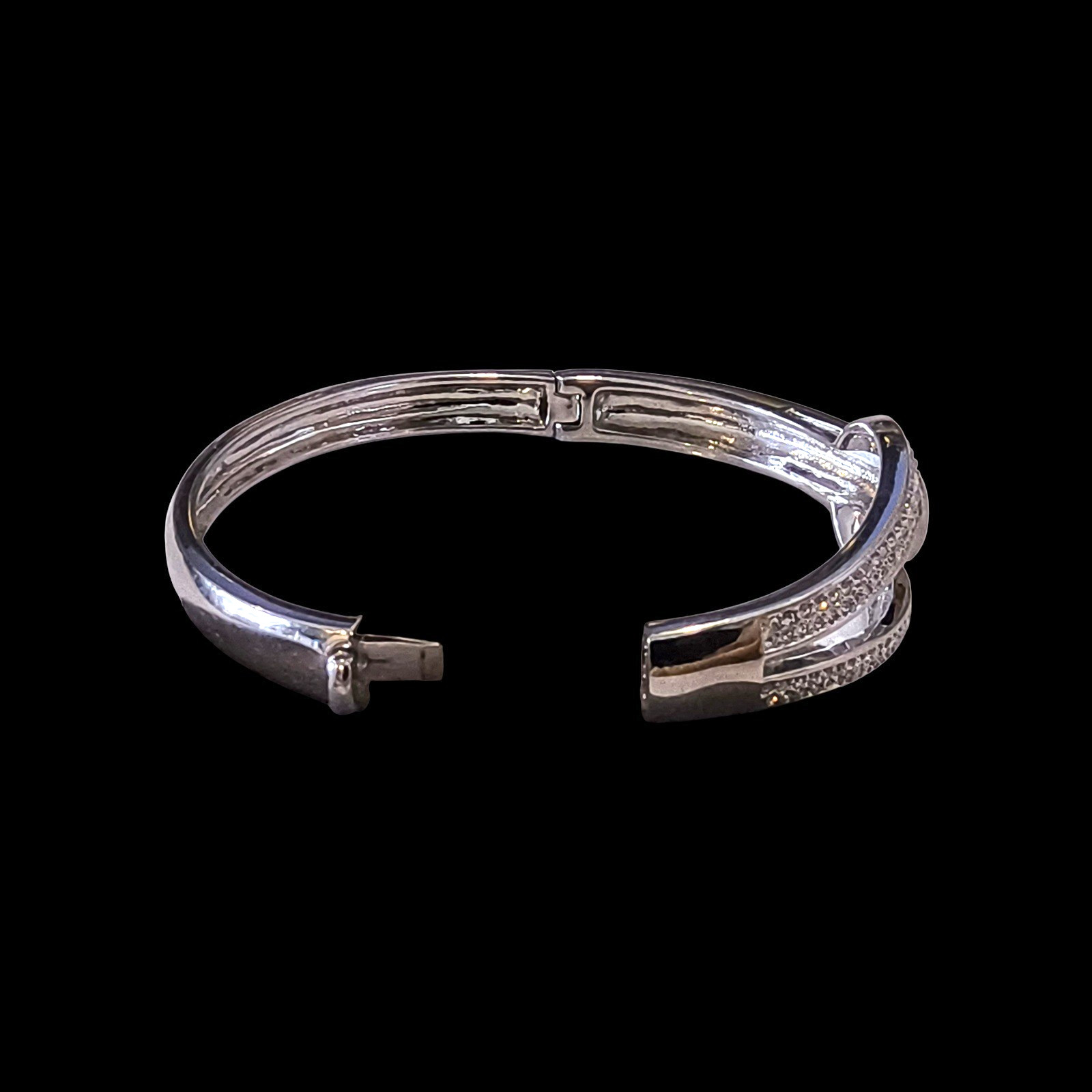 Signed Butler Silver Tone Rhinestone Hinged Bangle Bracelet Pavé Crystal Modern
