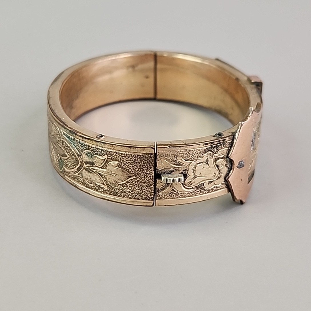 Antique B & B Victorian Belt Bracelet Hinged Buckle Etched Gold Filled 5.75″