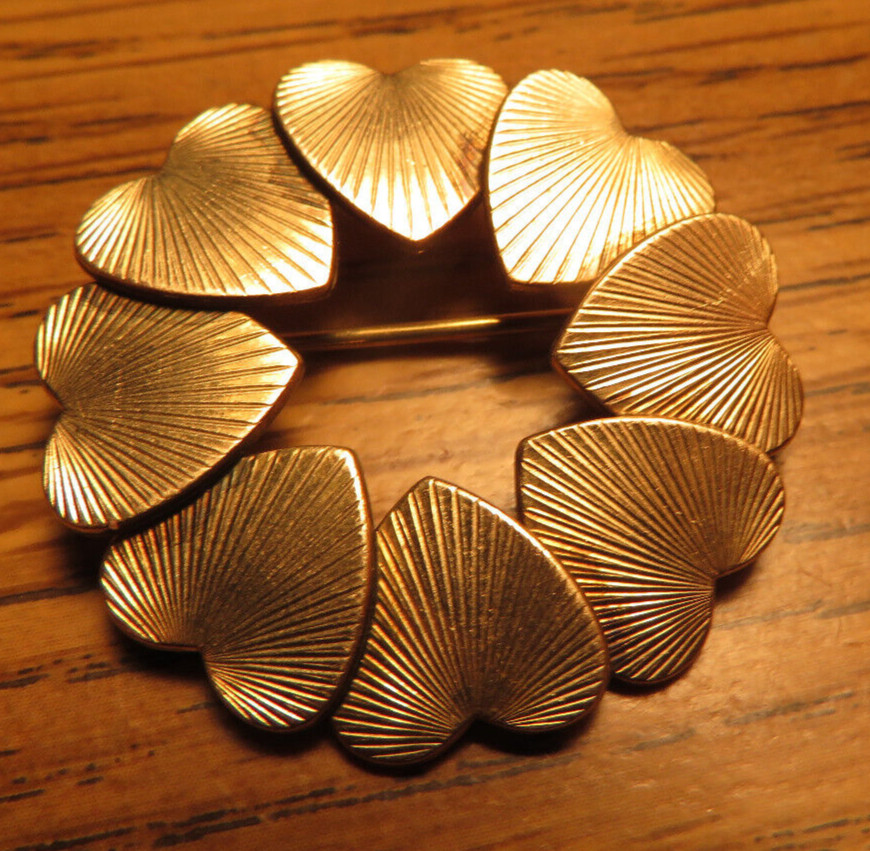Vintage 1/20th 12K Gold Filled Mini-Hearts Brooch Signed BB Bond Boyd