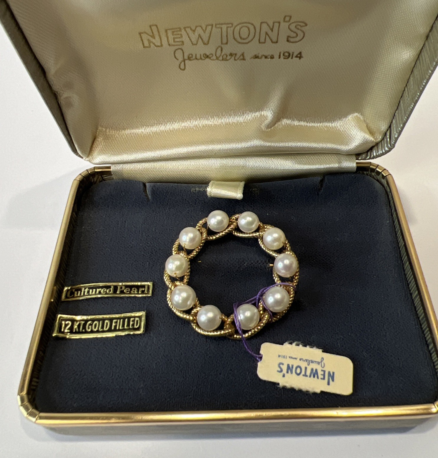 Vintage Jewelry—Brooch 12K GF Cultured Pearl Round Pin NEW In Box Newtons USA
