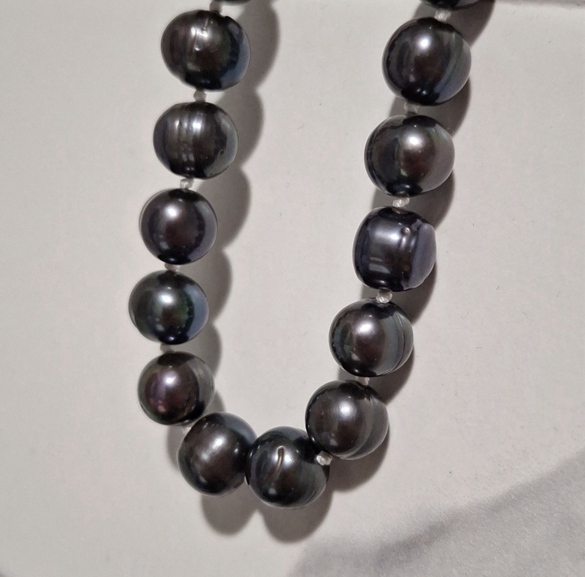 Stunning Vintage Knotted Black Freshwater Pearl Necklace 18” Dyed