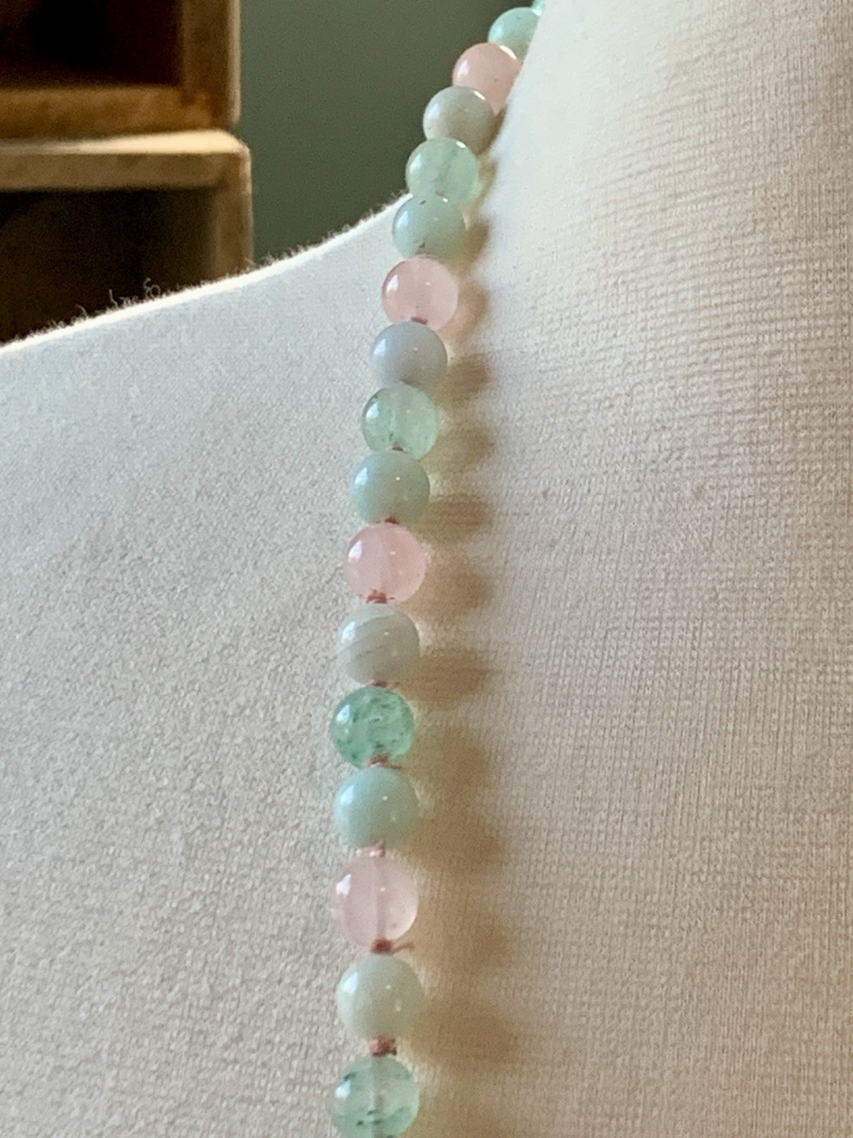Vtg Multi Color Natural Jade 8mm Beaded(88 Beads) Hand Knotted Necklace. 34” L