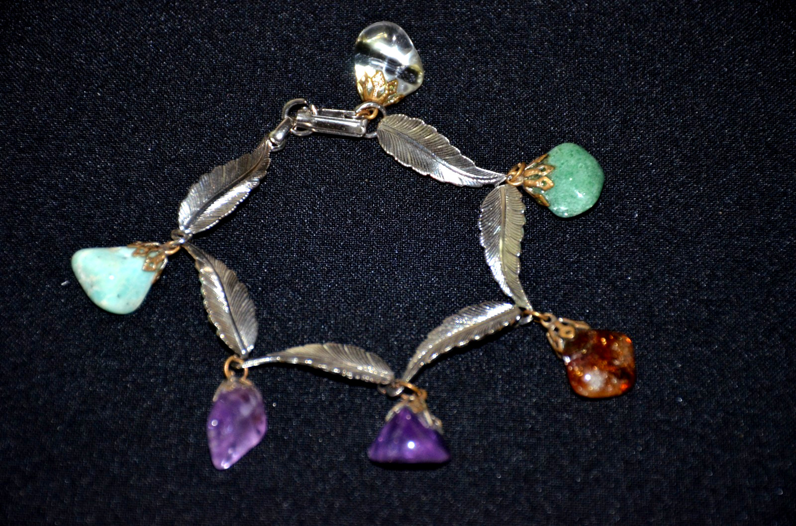 Vintage Silver Tone Feather Leaf and Assorted Gemstones Stone Bracelet 8”