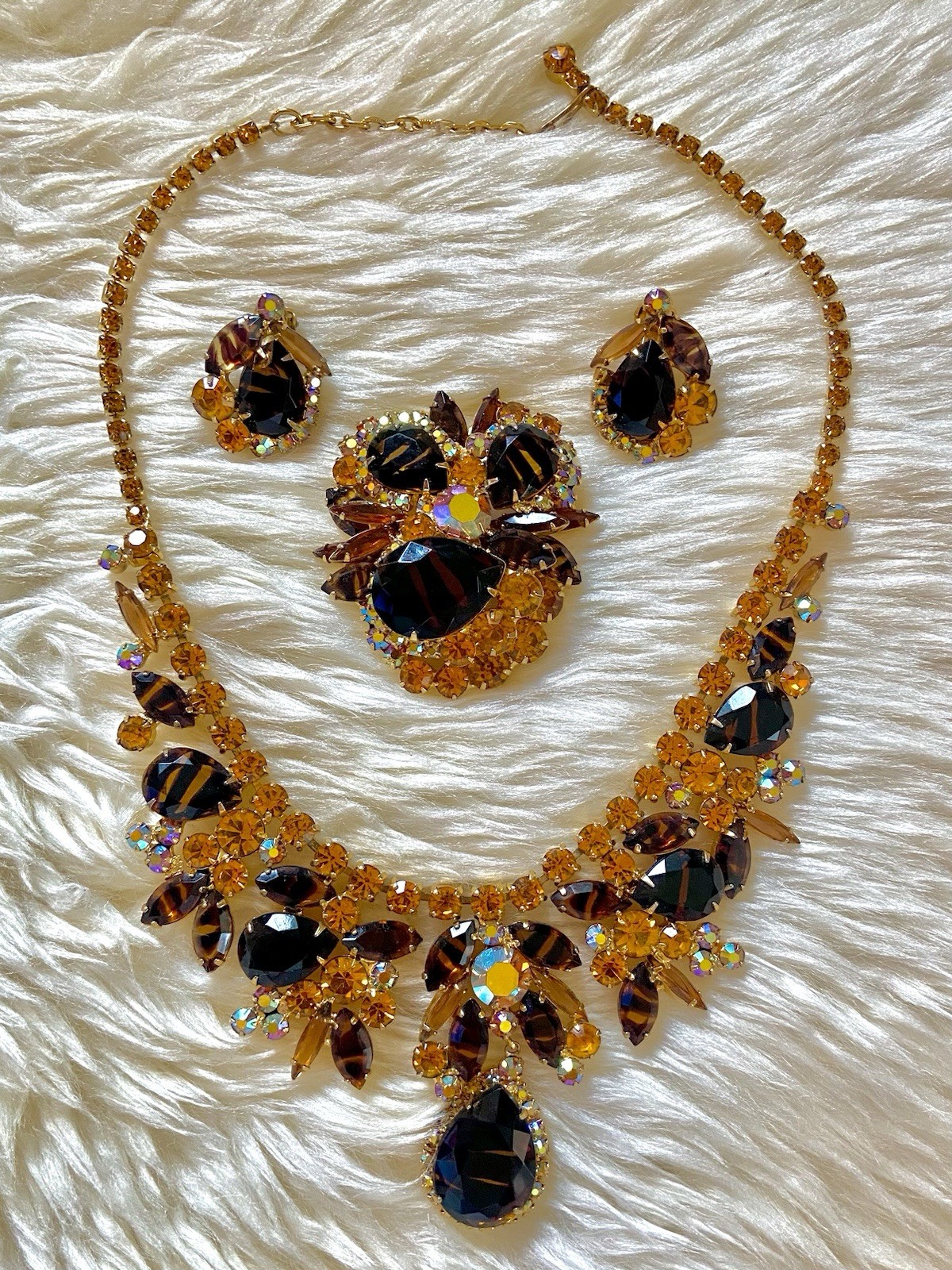 Juliana Book Piece Tigers Eye Rhinestone Necklace Brooch Earring Set