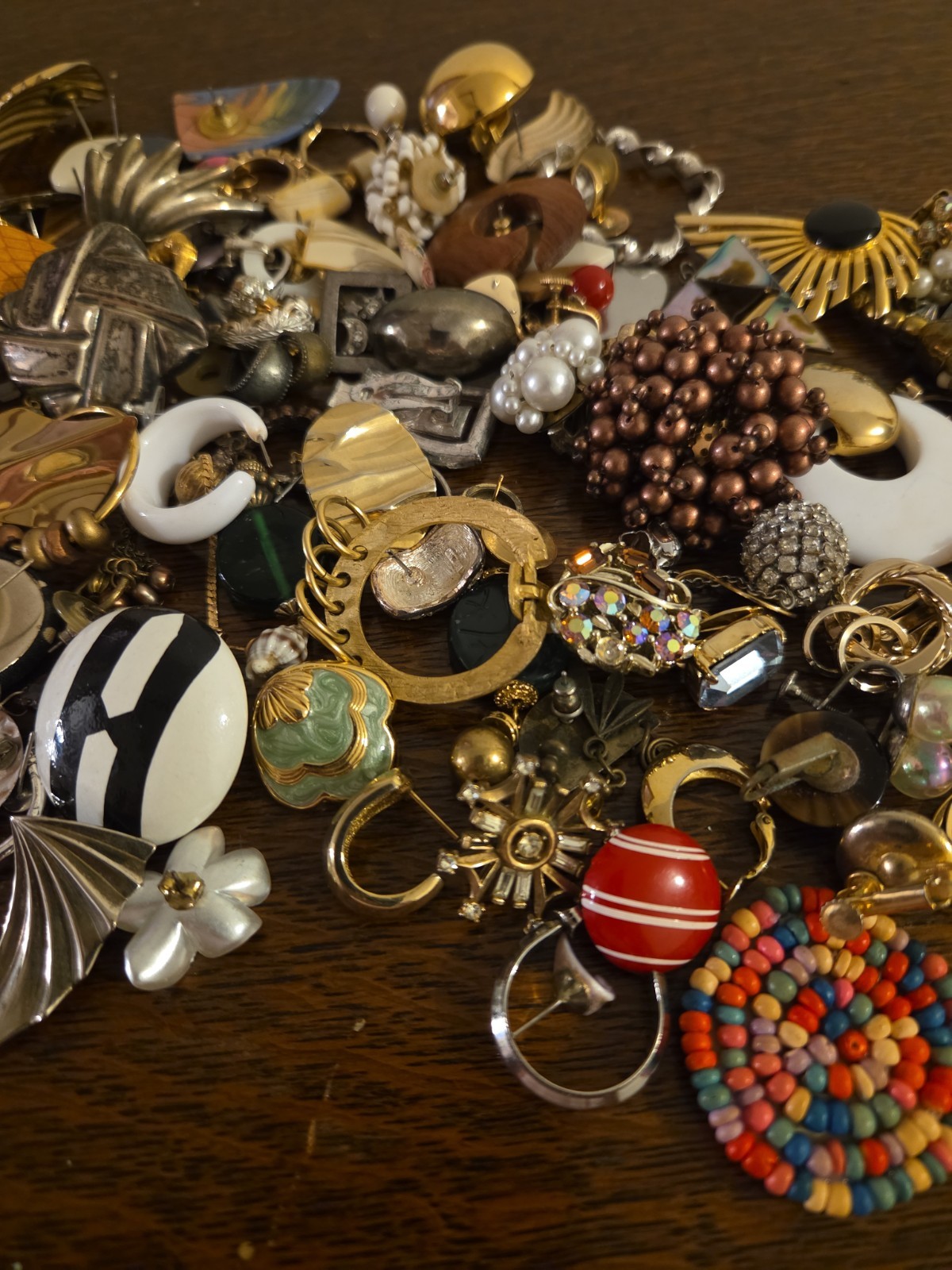 Vintage Lot Of Unmatched Single Earrings Post And Clip On