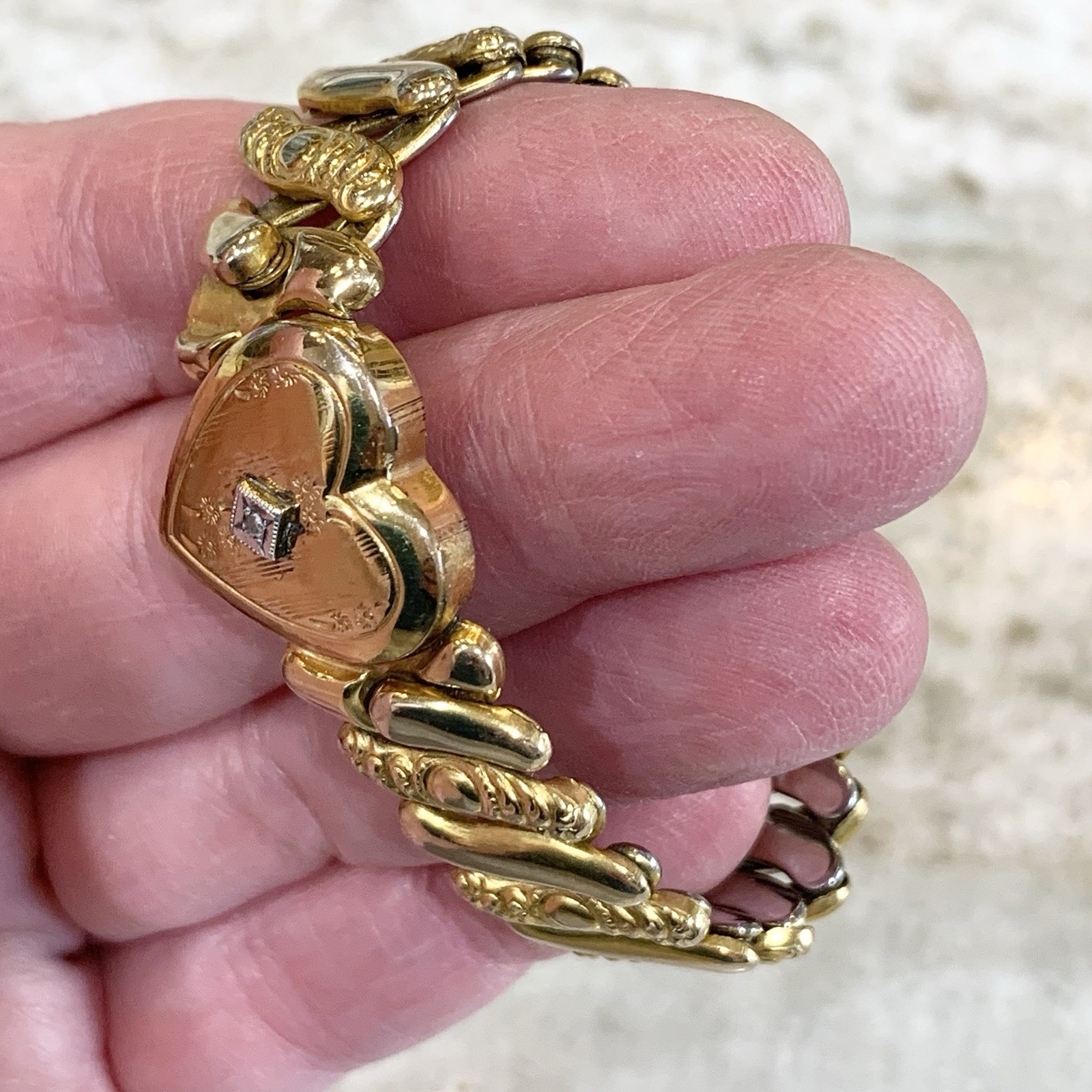VTG Sweetheart Bracelet Diamond Expansion WWII Gold Filled Heart 20.31gr 6-7.5”