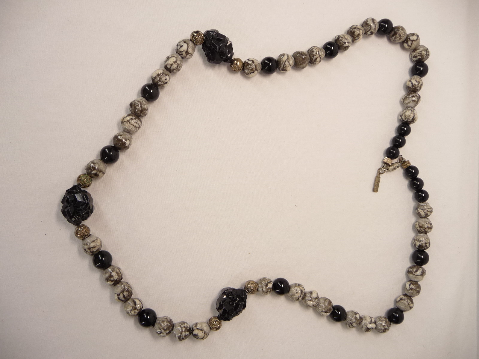 Vintage Pauline Rader Signed Black White and Gray Modernist Necklace USA Seller
