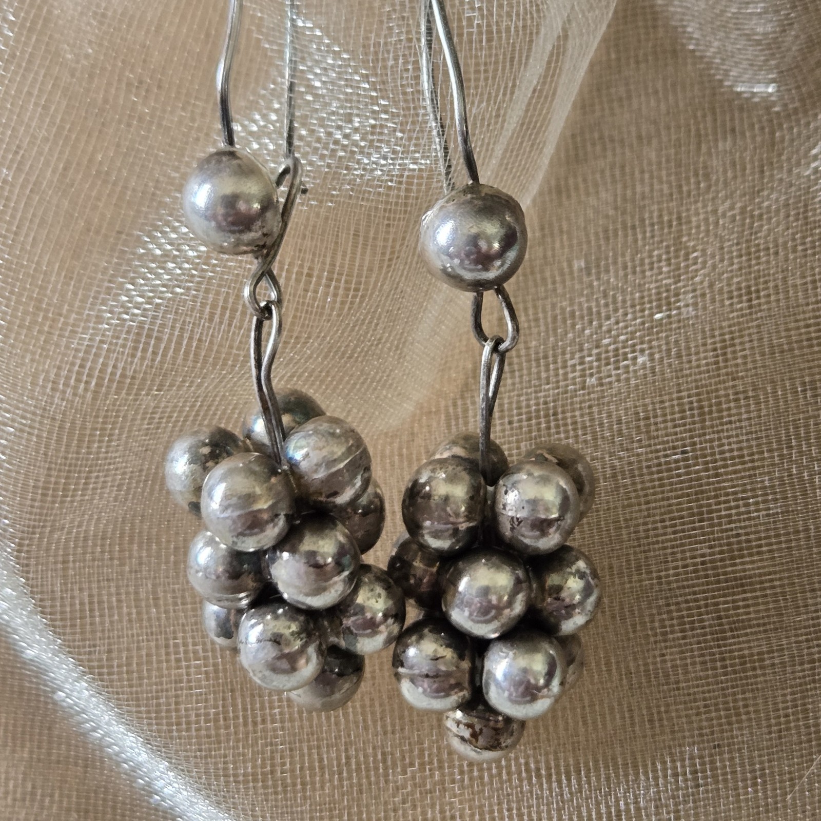 Vintage Mexican Sterling Silver Grape Cluster Dangle Earrings Unmarked 5.7g