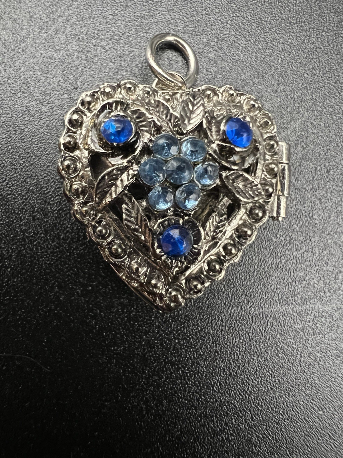 Vtg Heart Shaped Silver Tone Photo Locket Pendant Blue RhineStones Floral Charm