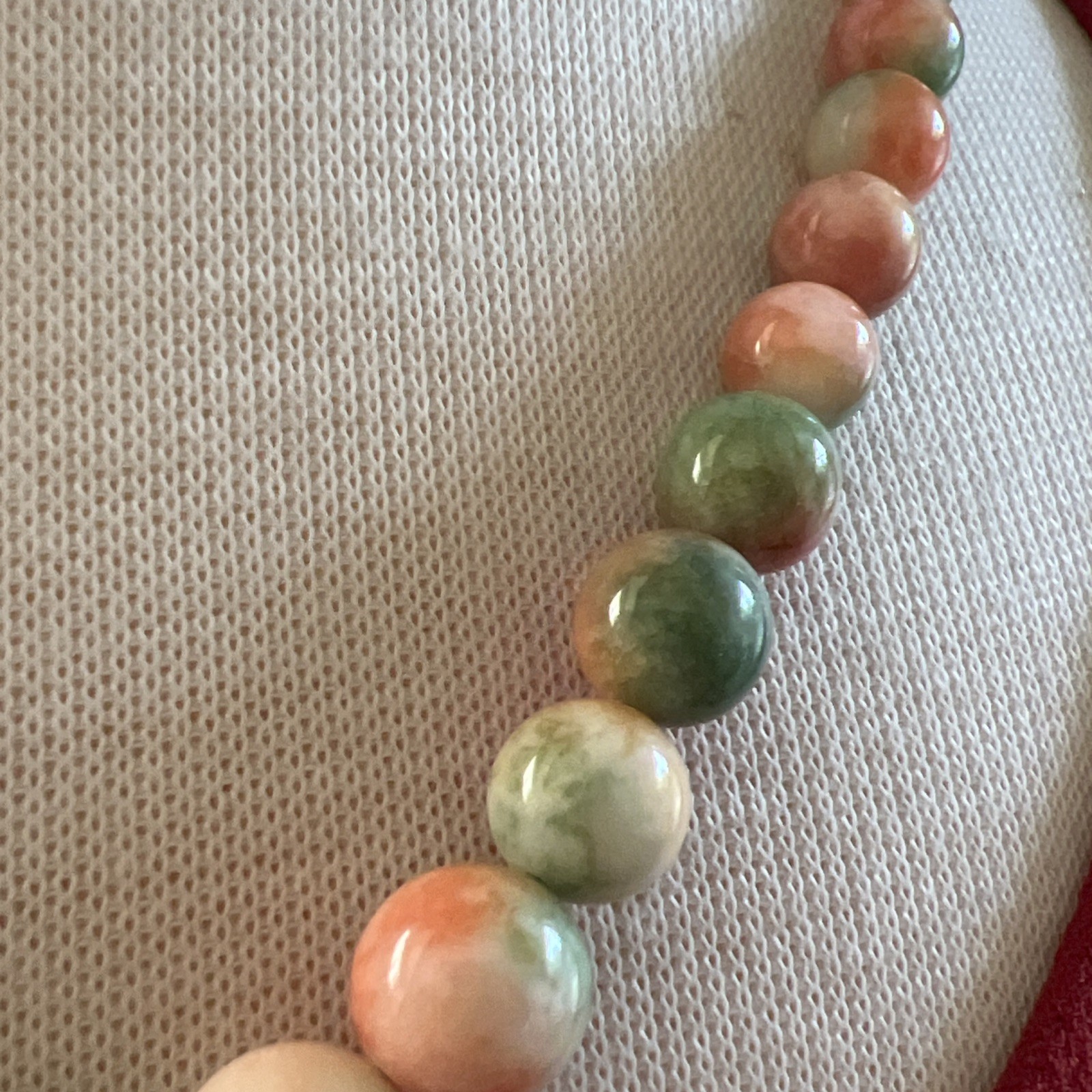 Vintage Multi Color Stone Bead Graduated 18”Necklace Green Orange Cream