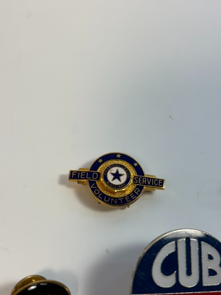 Vintage Chicago Cubs Pin and Other Novelty Retro Advertising