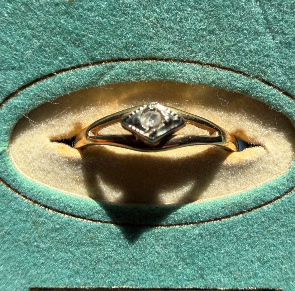 Antique Kidde Kraft Solid 10KT Size 3 Ring Rose Cut Diamond NOS NOI 0.6 grams
