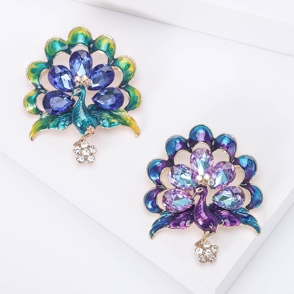 Vintage Style Peacock Bird Rhinestone Crystal Cyan Bird Brooch Pin Pendant Gift