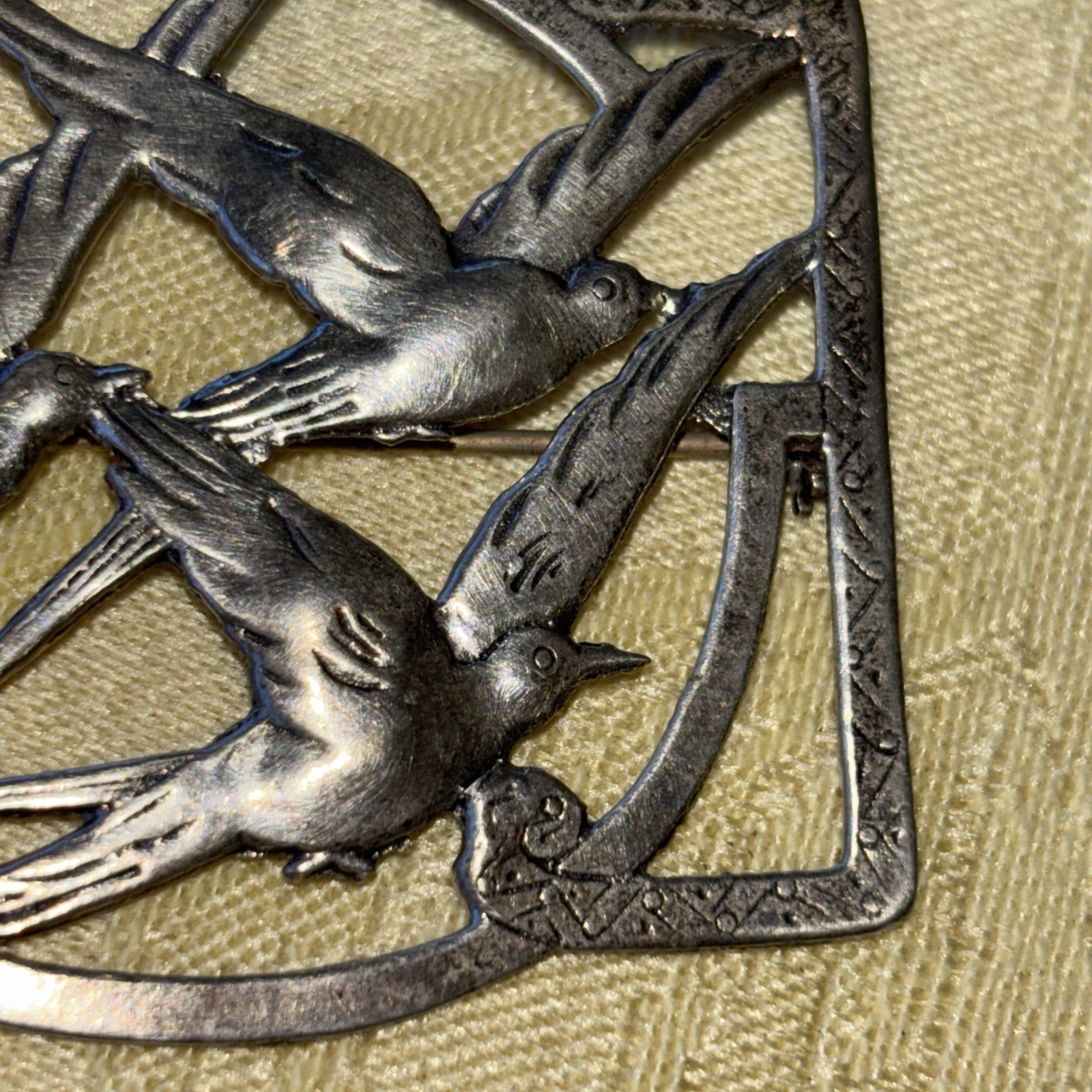 NORSELAND CORO(?) Silver Vintage Antique 3 Birds Brooch Pin Unmarked 2 1/4”x 2”