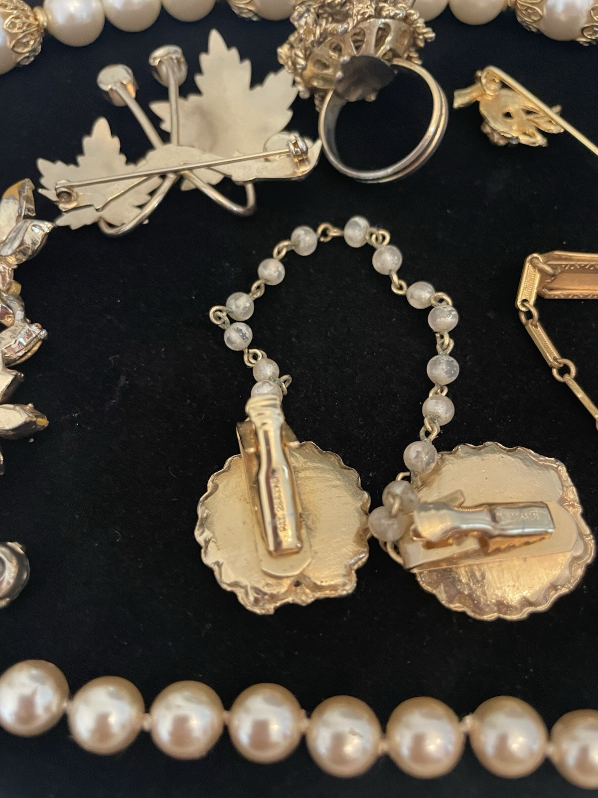 Junk Jewelry FOR CRAFTS WEAR PICS 1 & 2 Necklaces Watches Brooch Some SIGNED #3