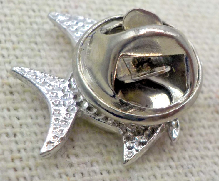 Pretty Blue Abalone Silver tone Fish Lapel pin .75” Wide