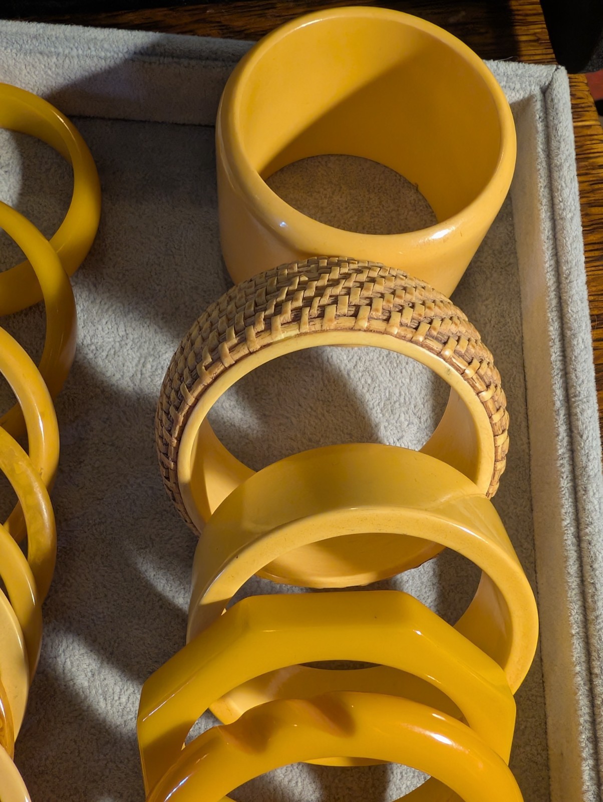 18 Vintage Bakelite Butterscotch – Yellows – Carved – Shaped – Many Tones!