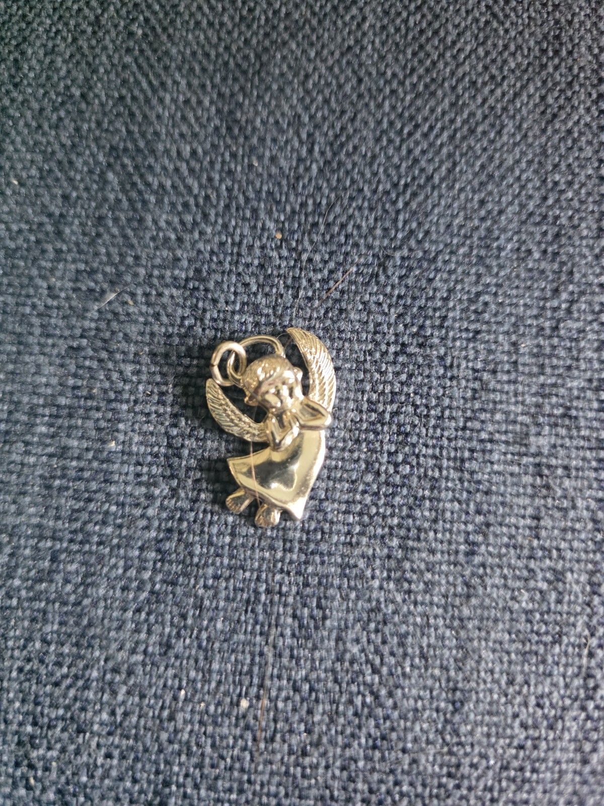 vintage Wells sterling silver praying angel charm pendant